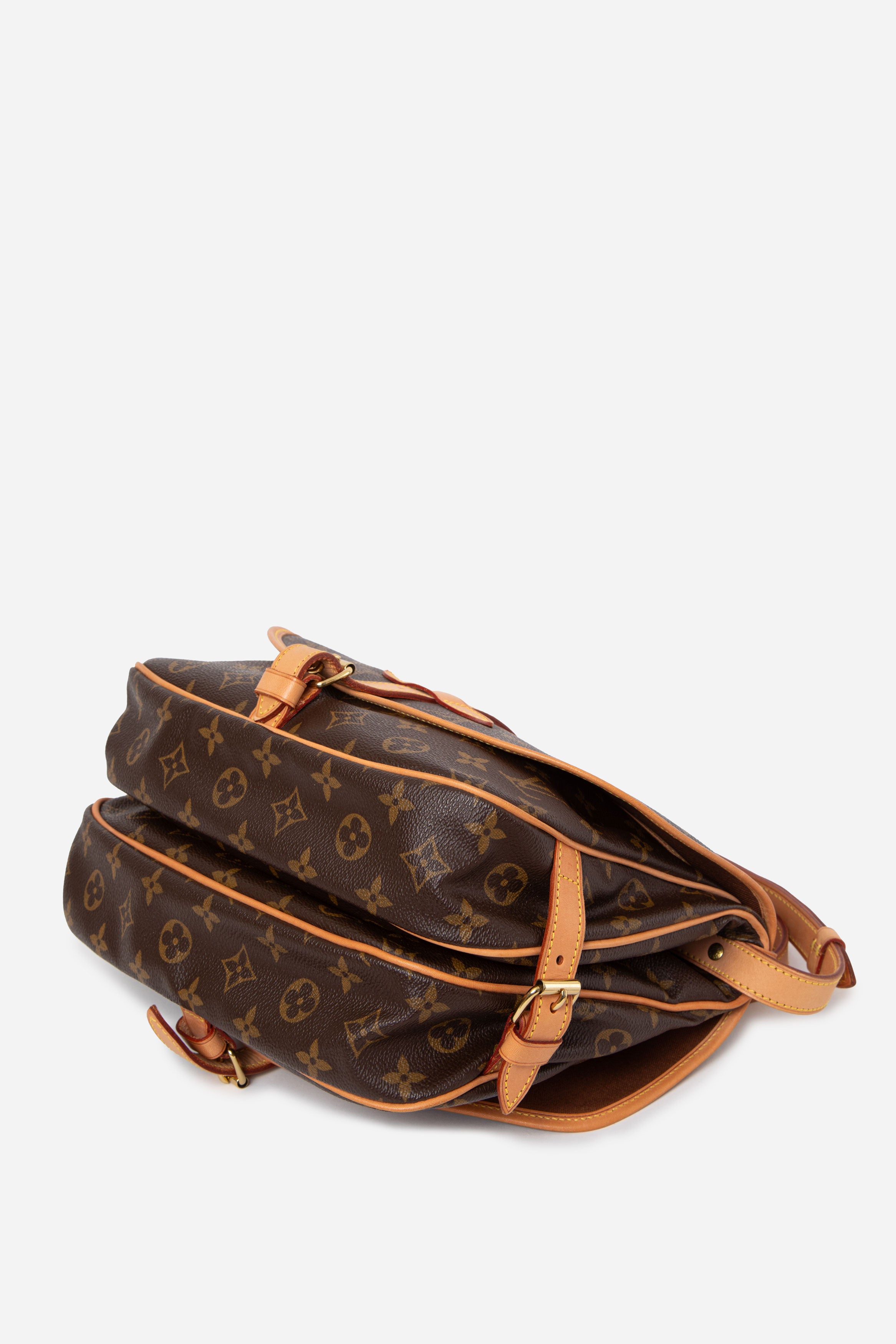 Louis Vuitton 2002 Monogram Saumur 30 Crossbody Bag