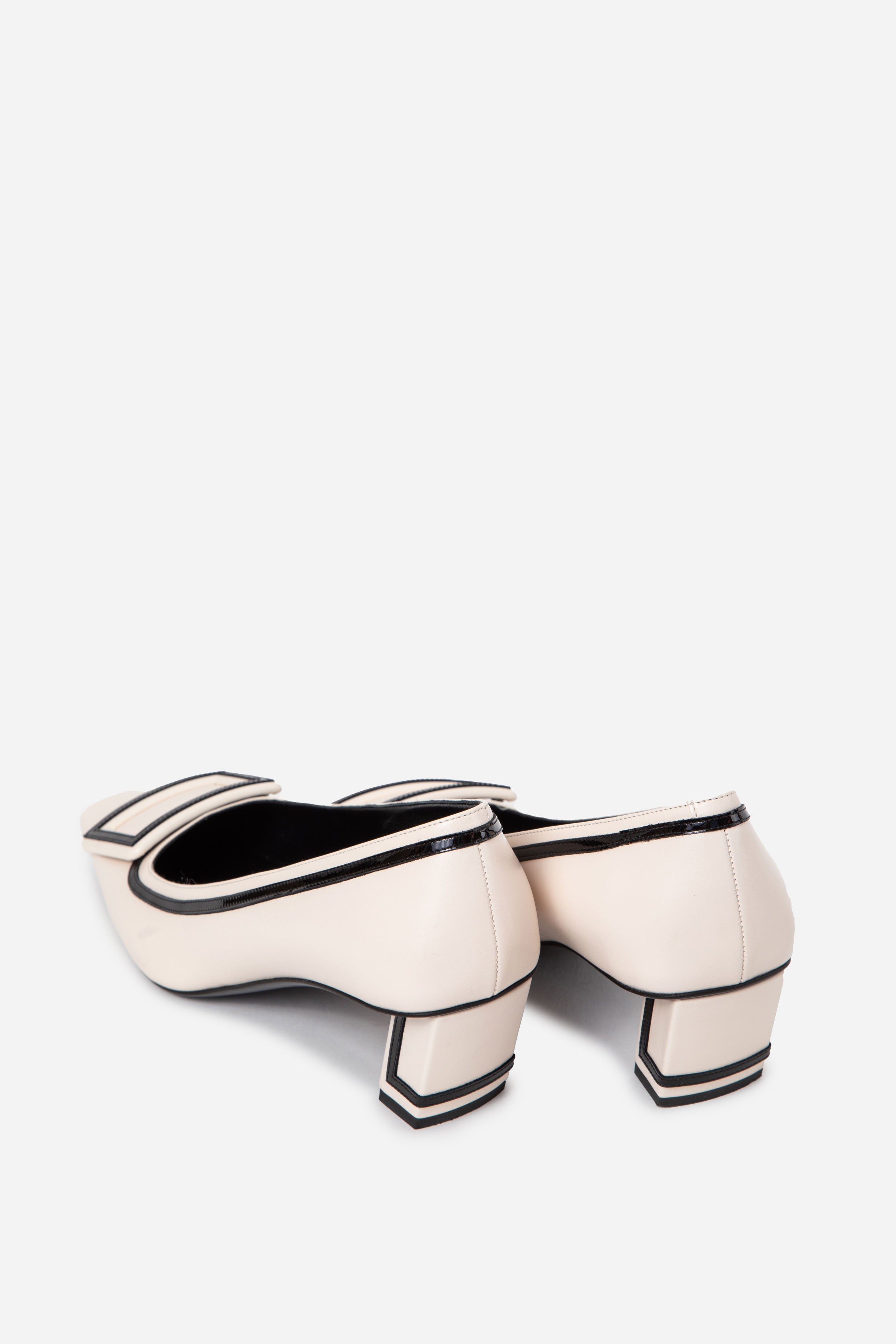 Roger Vivier Belle Vivier Pumps Size 39.5