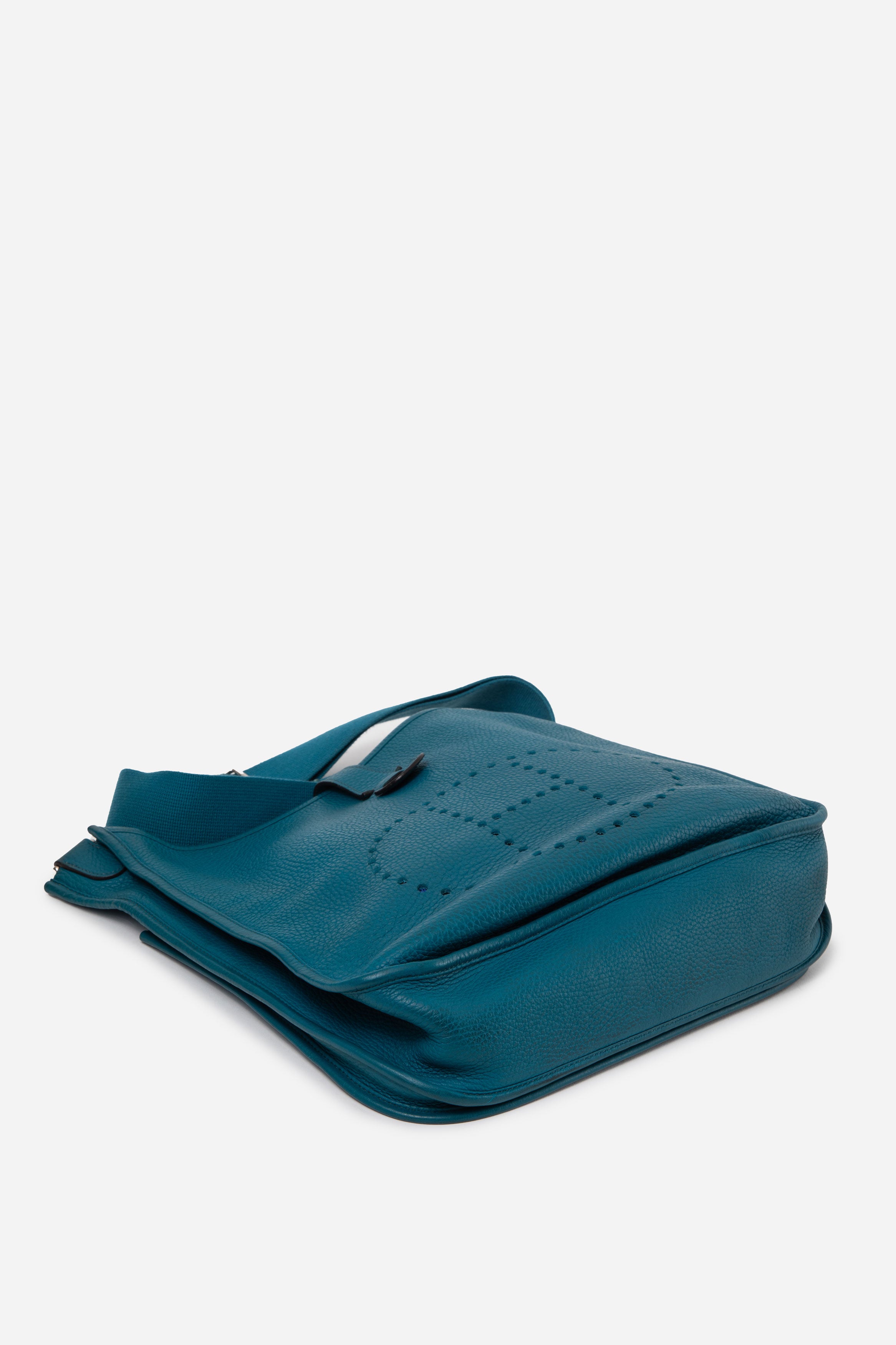 Hermes 2013 Blue Taurillon Clemence Evelyne 31 Crossbody Bag