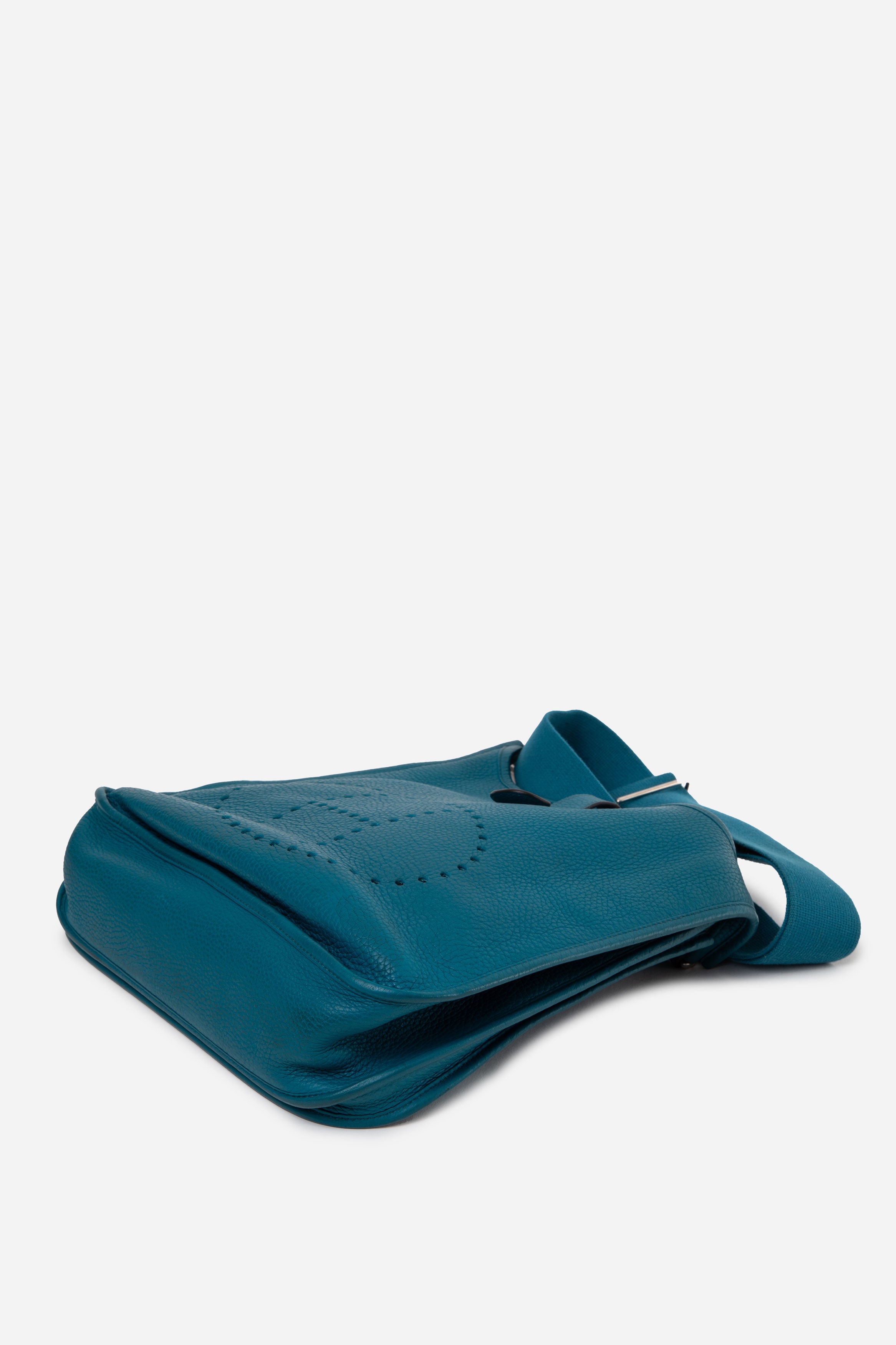 Hermes 2013 Blue Taurillon Clemence Evelyne 31 Crossbody Bag