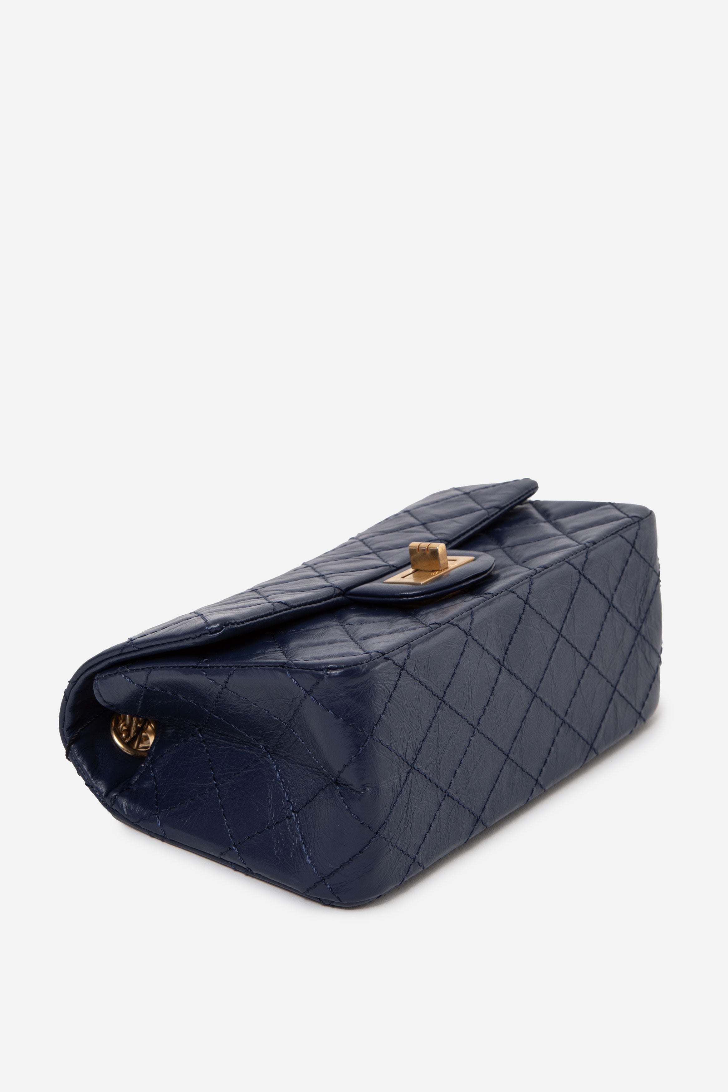 Pre-Owned Chanel 2020 Navy Aged Calfskin Quilted 2.55 Reissue Mini Flap Bag