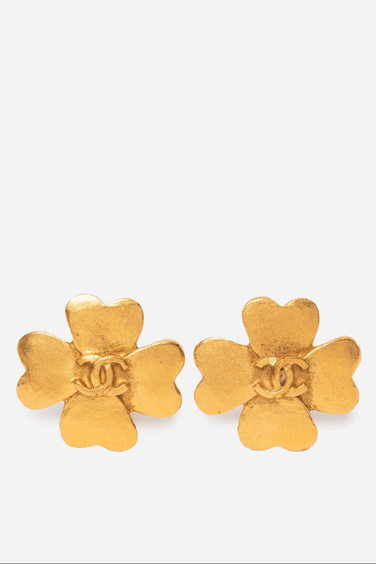 Pre-Owned Chanel 1995 Clover Earrings Clip-On