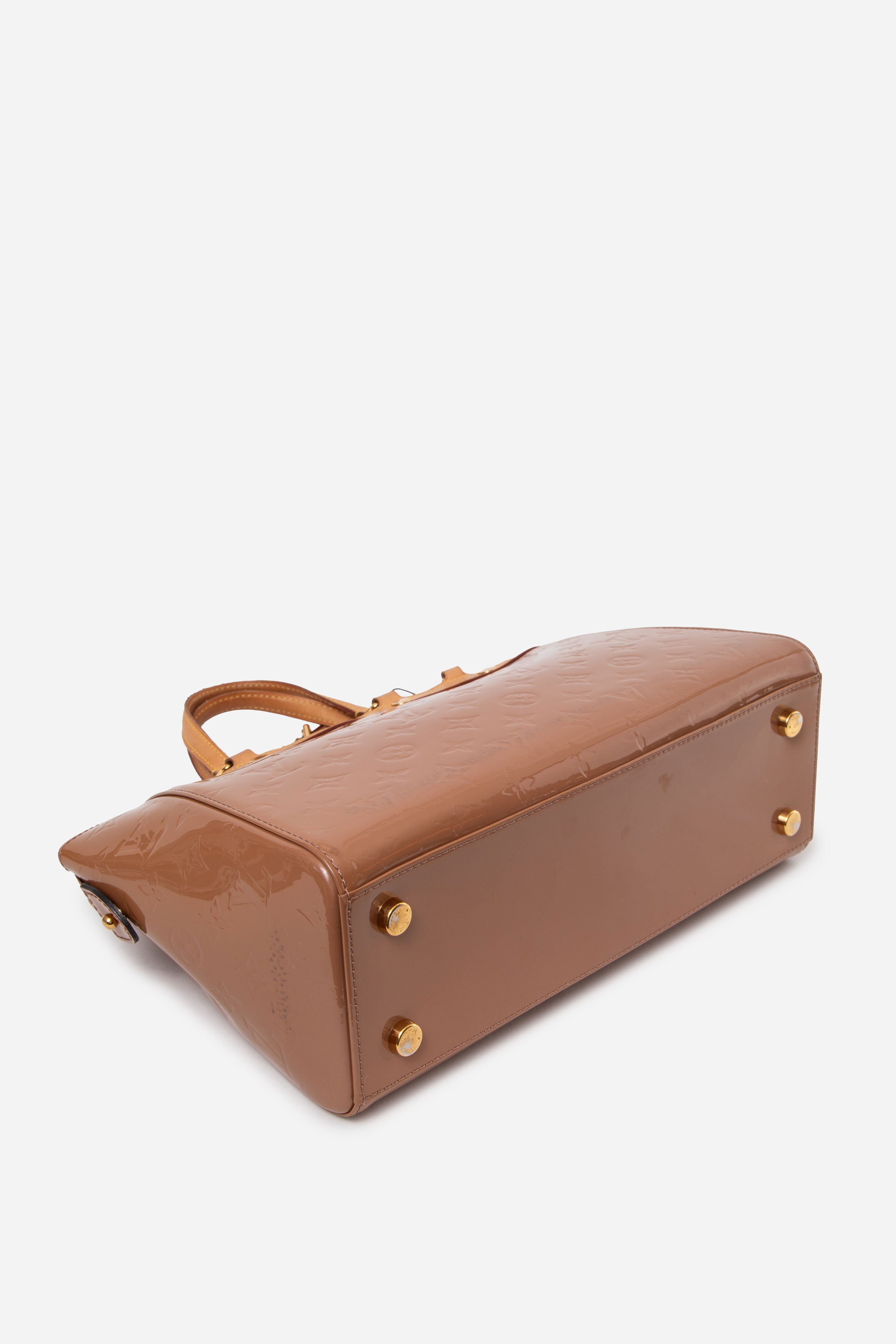 Louis Vuitton 2012 Beige Vernis Brea MM Top Handle With Strap