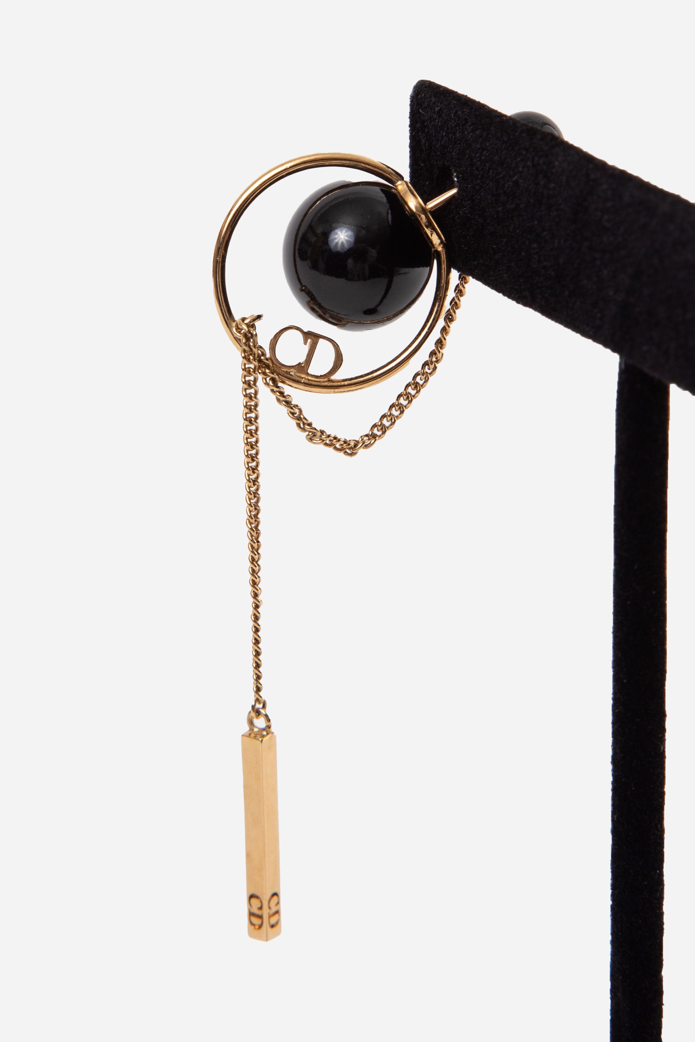 Christian Dior Pearl Tribales Dangle Chain Earring Black Single