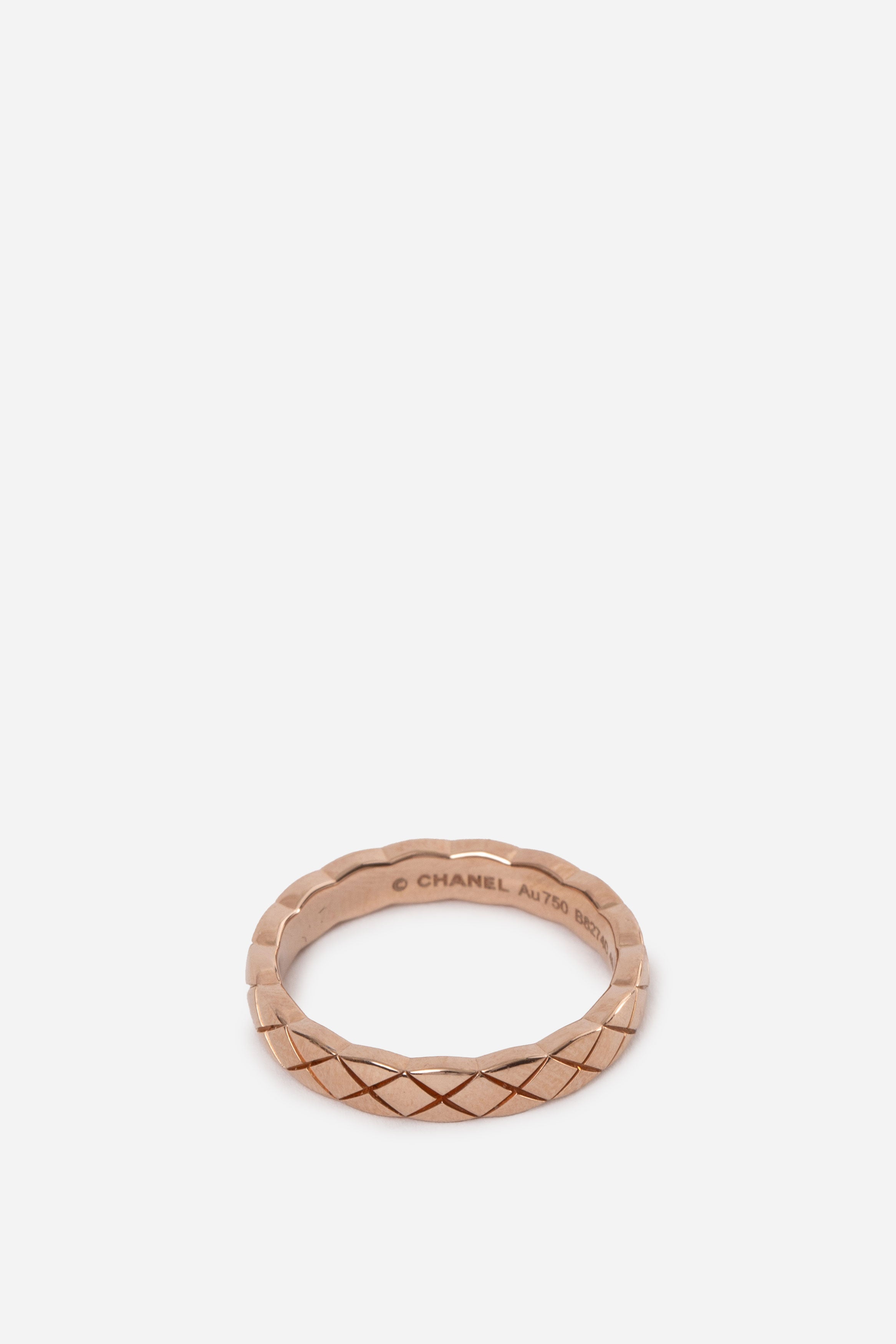 Pre-Owned Chanel 18K Mini Quilted Coco Crush Ring #49