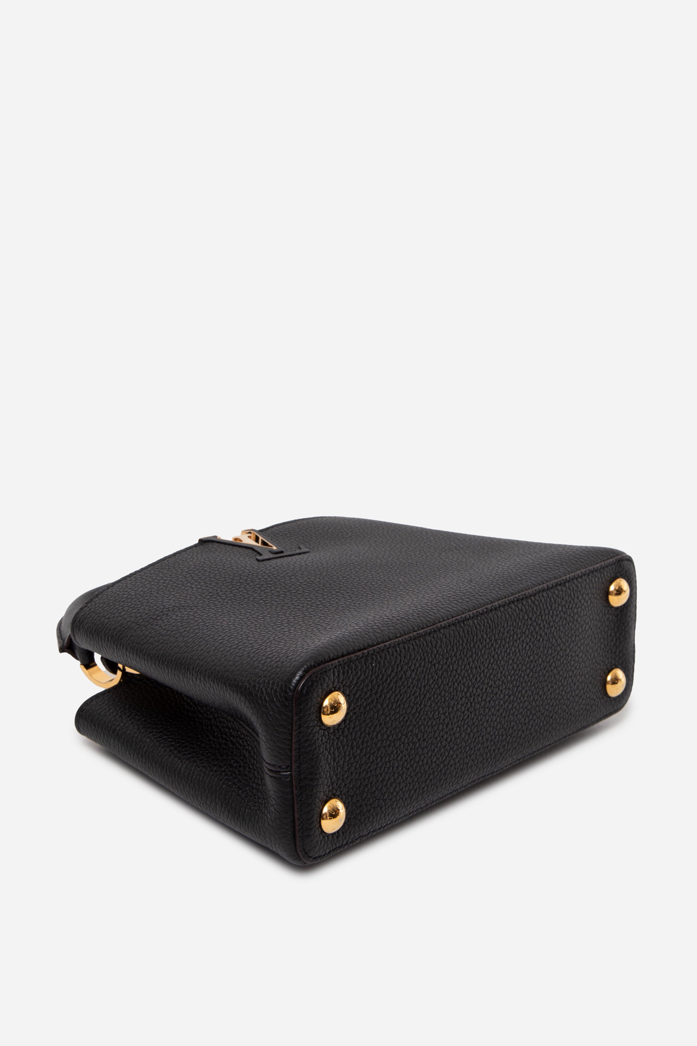 Louis Vuitton 2018 Black Taurillon Capucines BB Top Handle With Strap