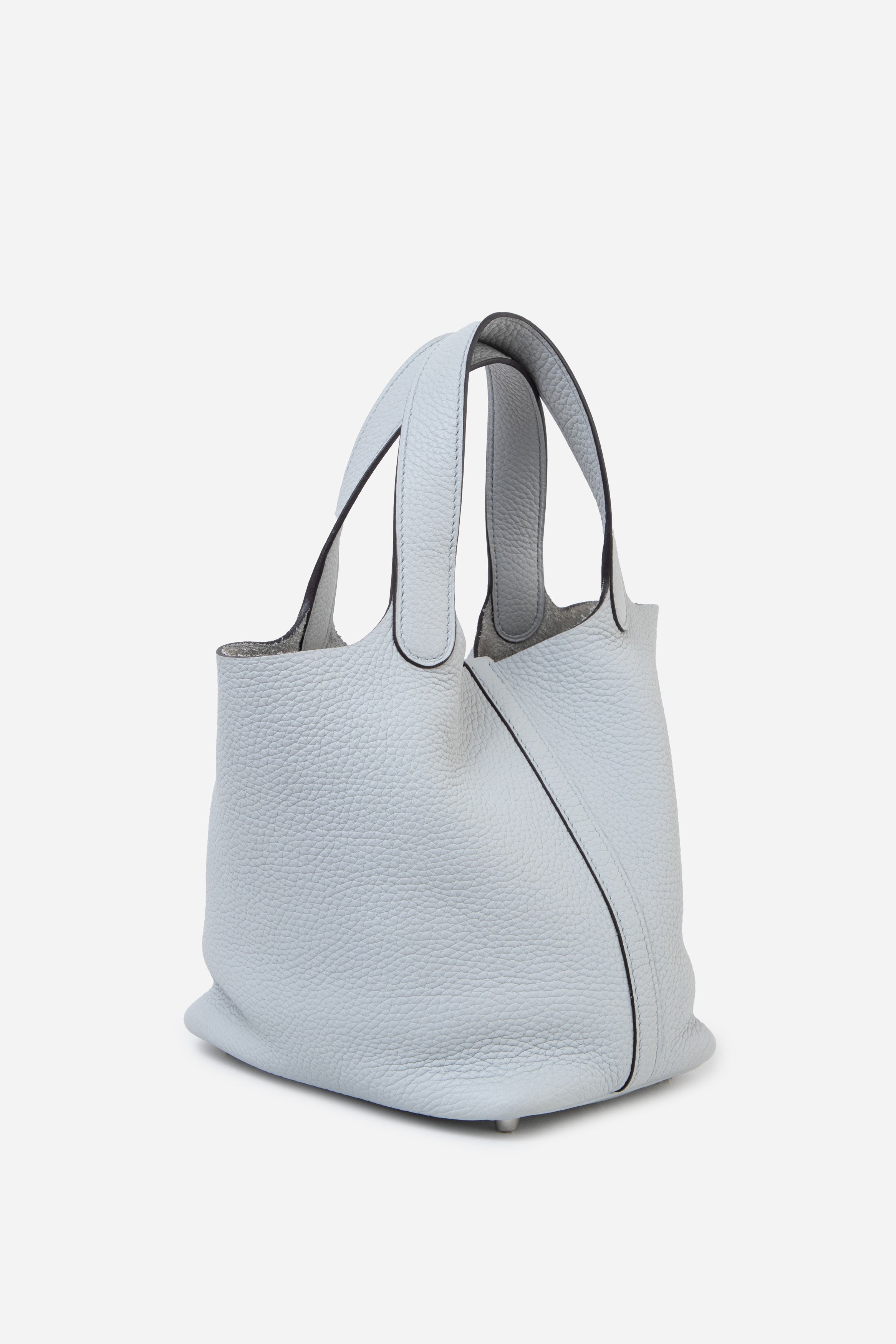 Hermès 2021 Blue Pale Clemence Leather Picotin 18