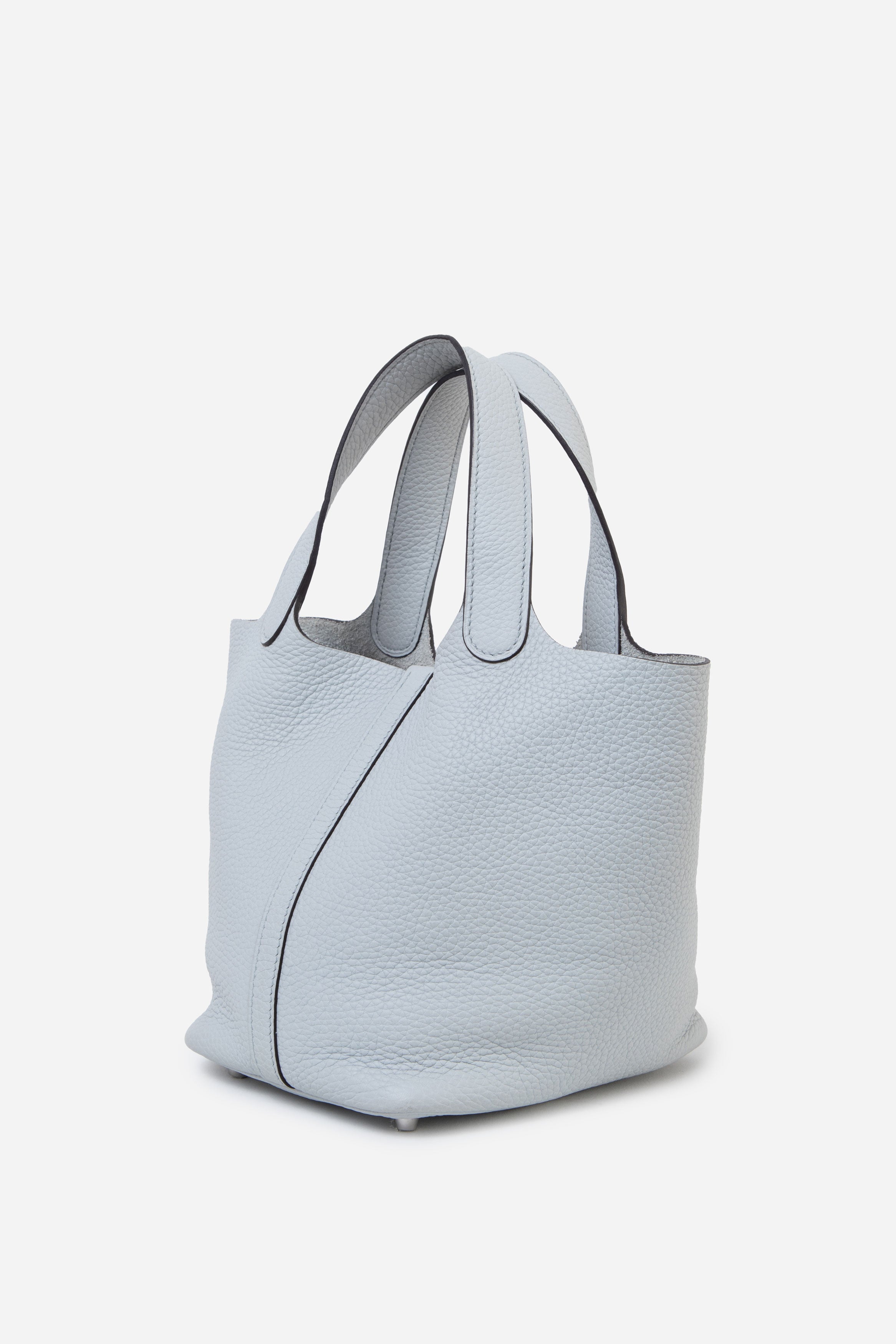 Hermès 2021 Blue Pale Clemence Leather Picotin 18