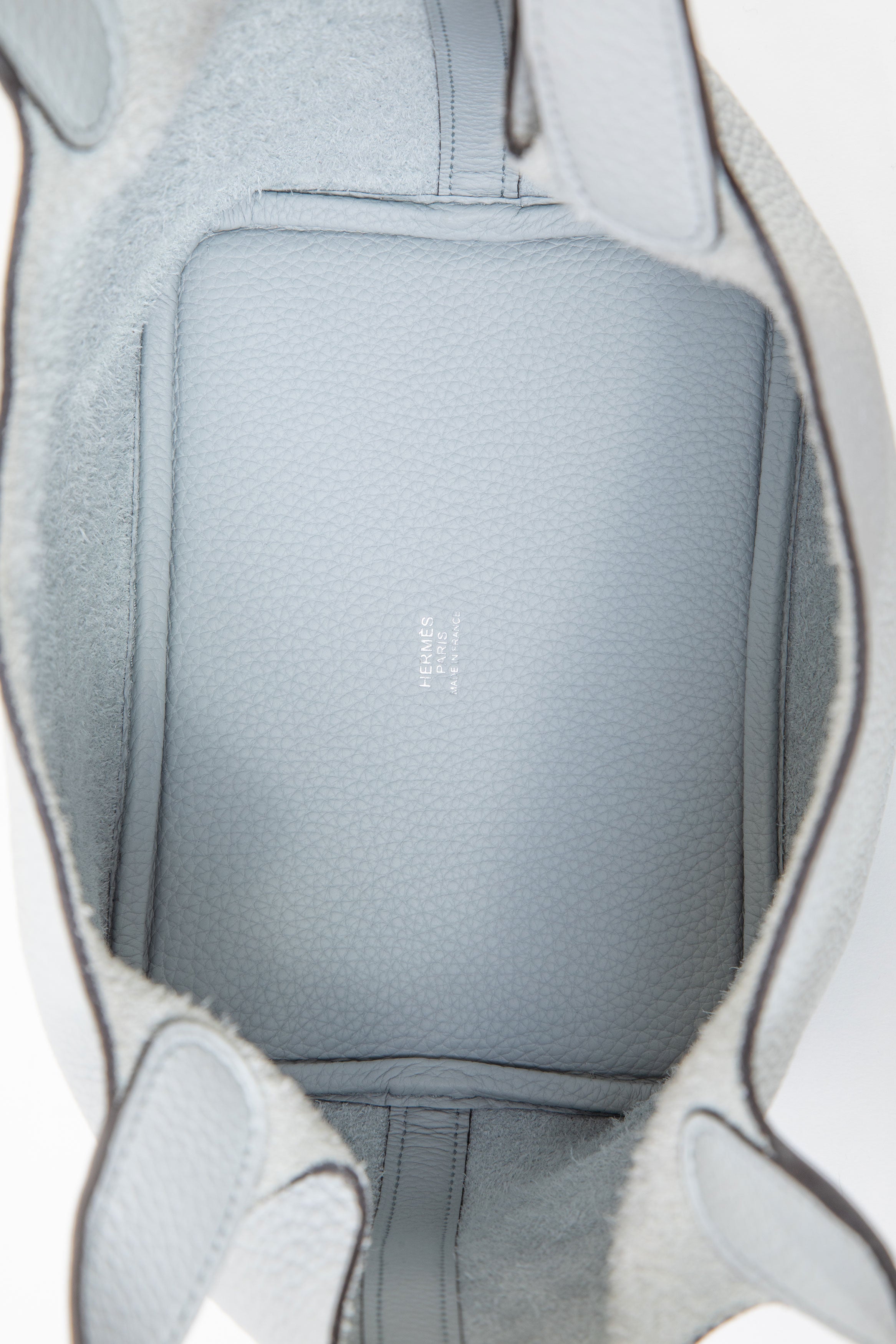 Hermès 2021 Blue Pale Clemence Leather Picotin 18