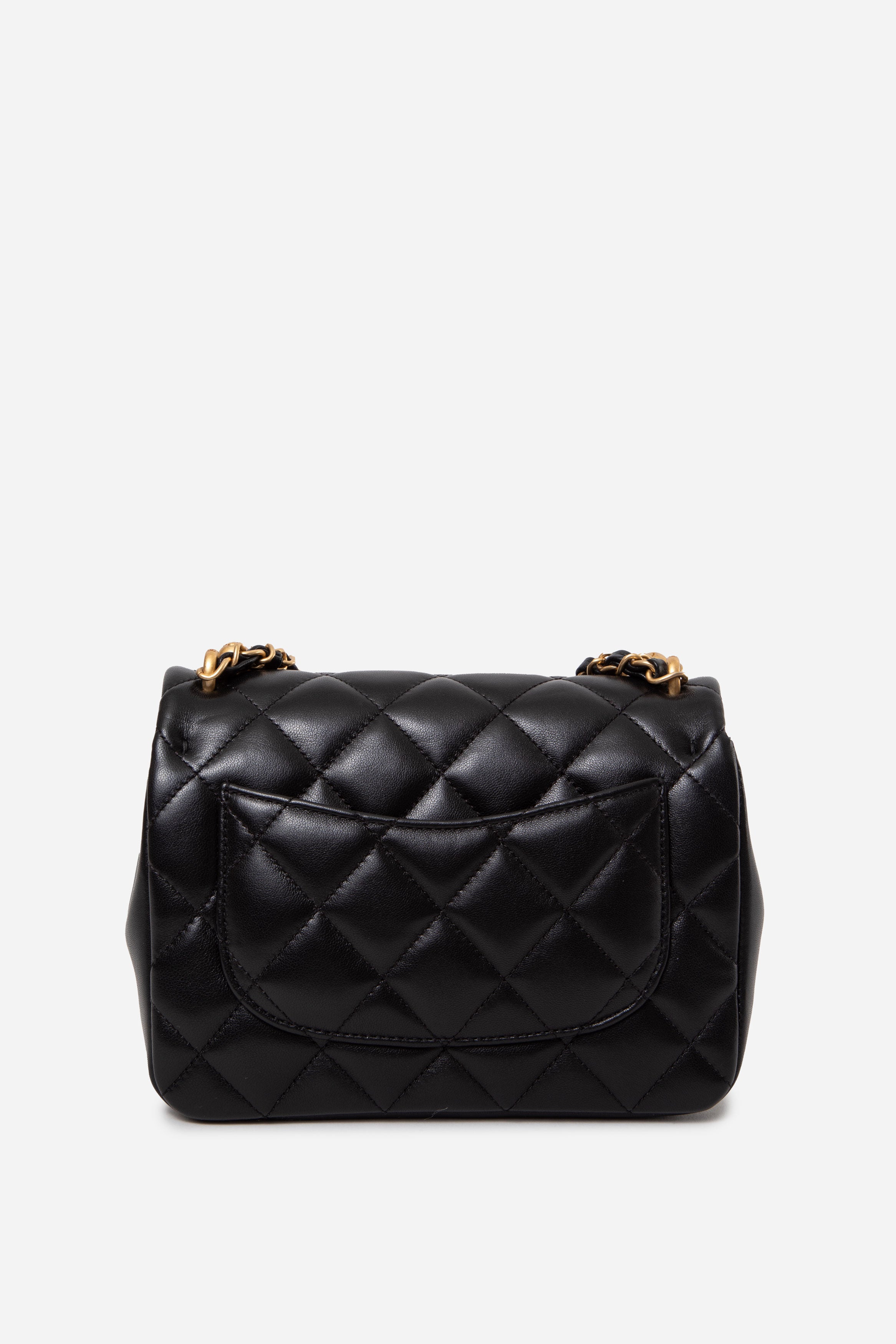 Pre-Owned Chanel 24P Black Lambskin Mini Square Flap Bag Chain Pearl