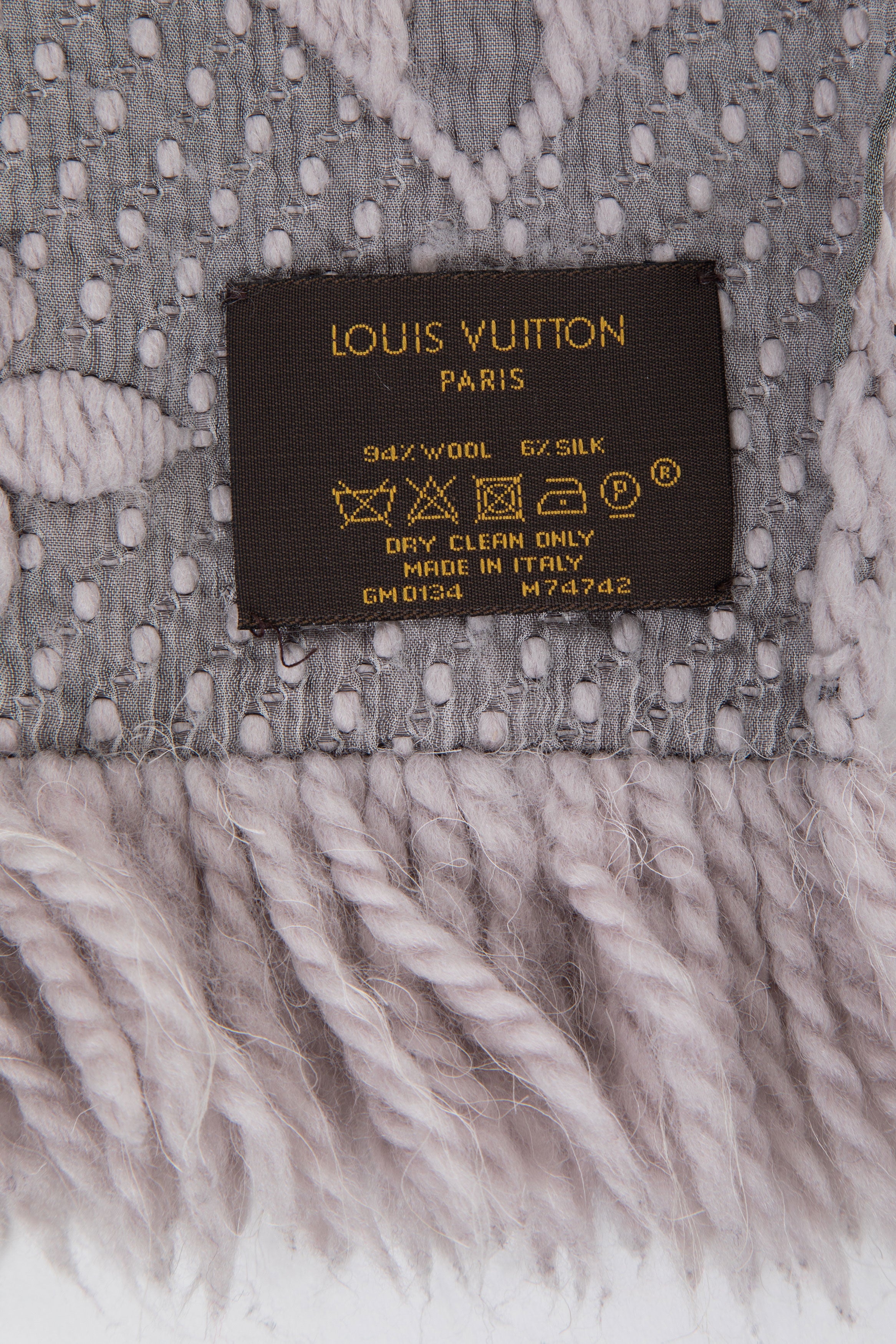 Louis Vuitton Wool Grey Monogram Scarf