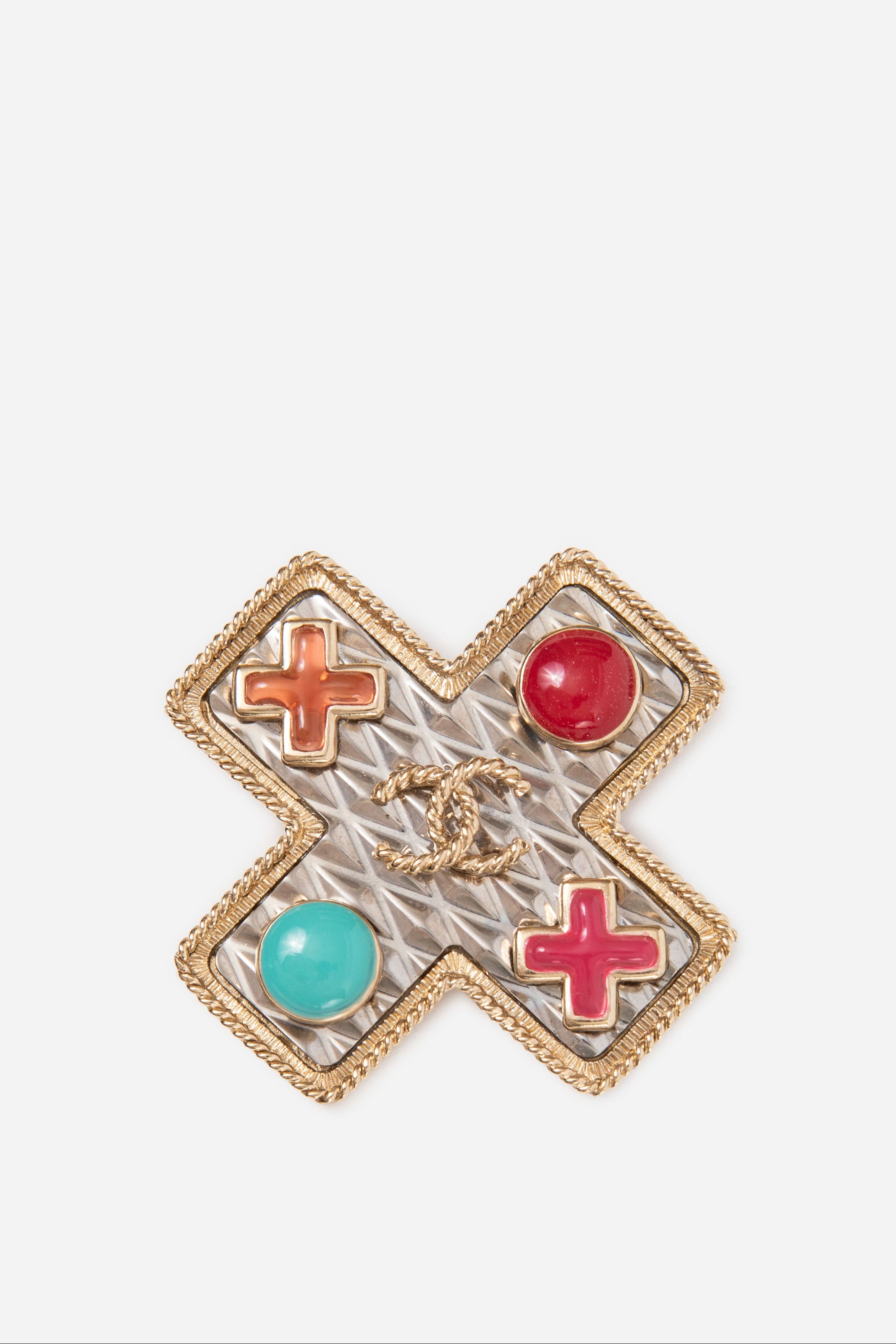 Pre-Owned Chanel 2017 Enamel & Resin Cross Brooch