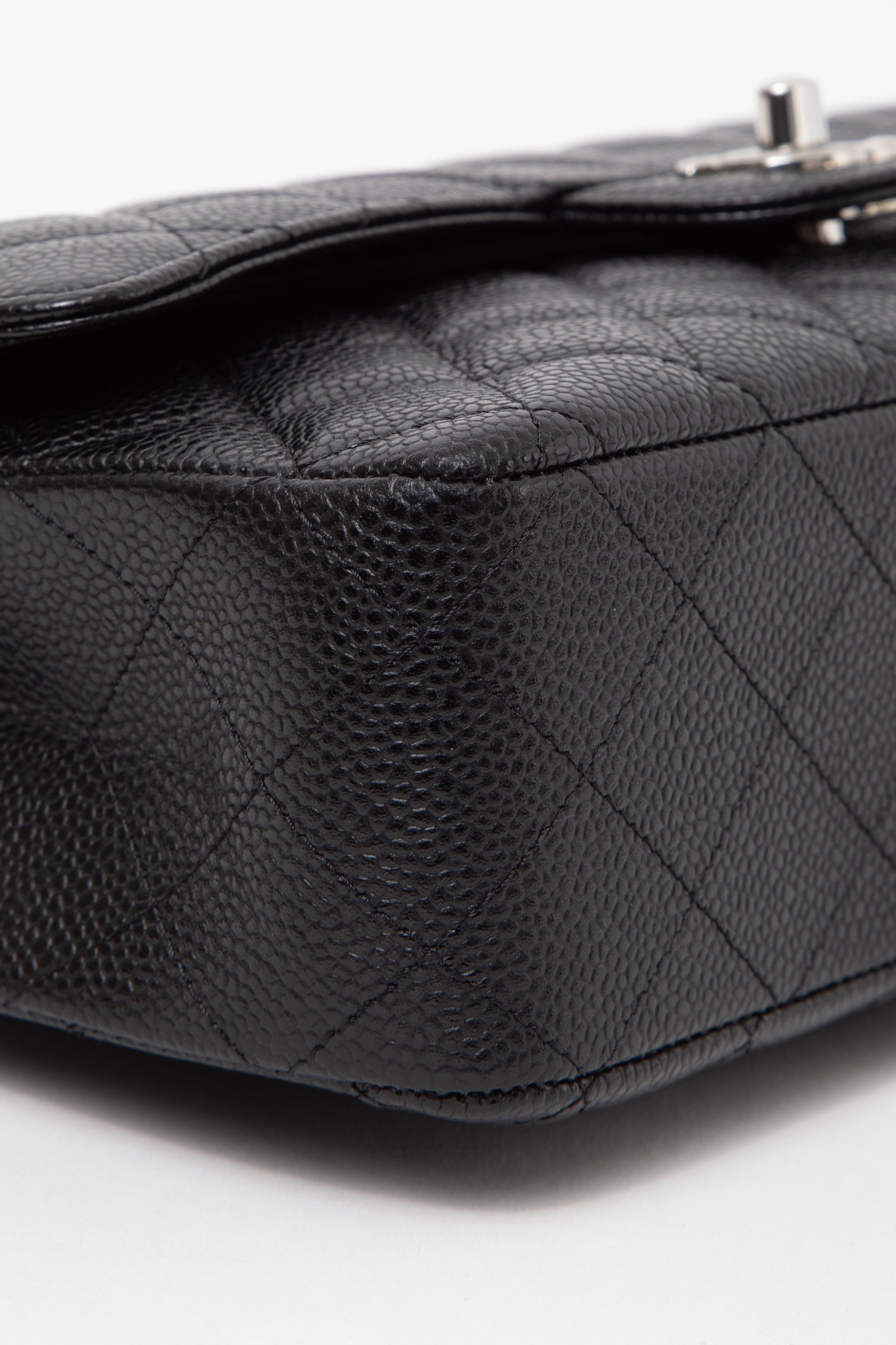 Pre-Owned Chanel 2023 Black Caviar Medium Classic Double Flap Bag