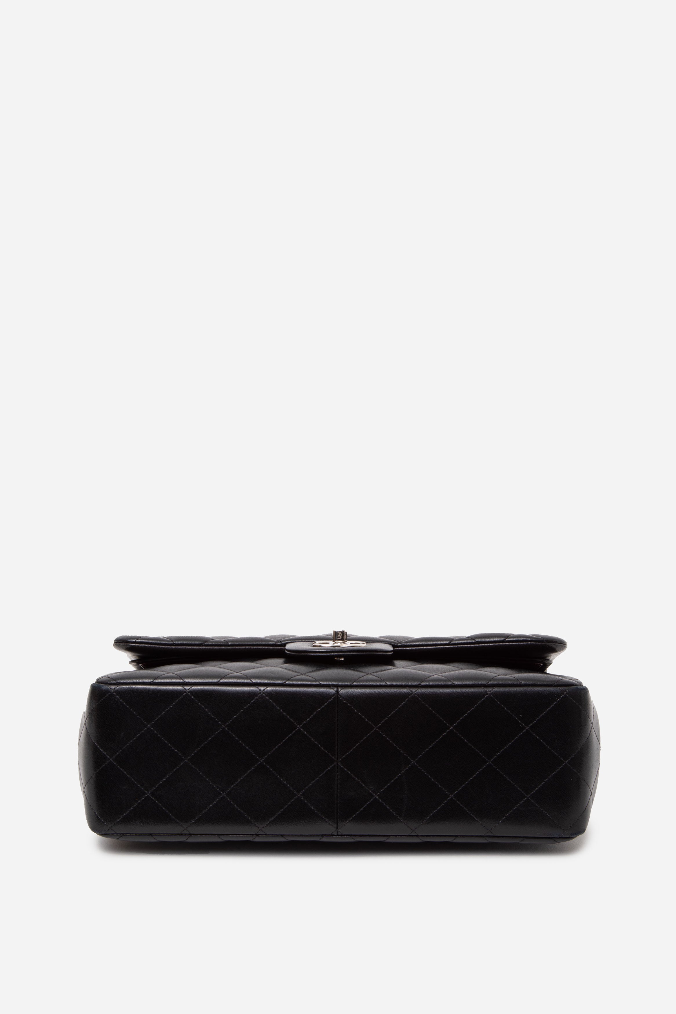 Pre-Owned Chanel 2014 Black Lambskin Classic Large Double Flap Bag