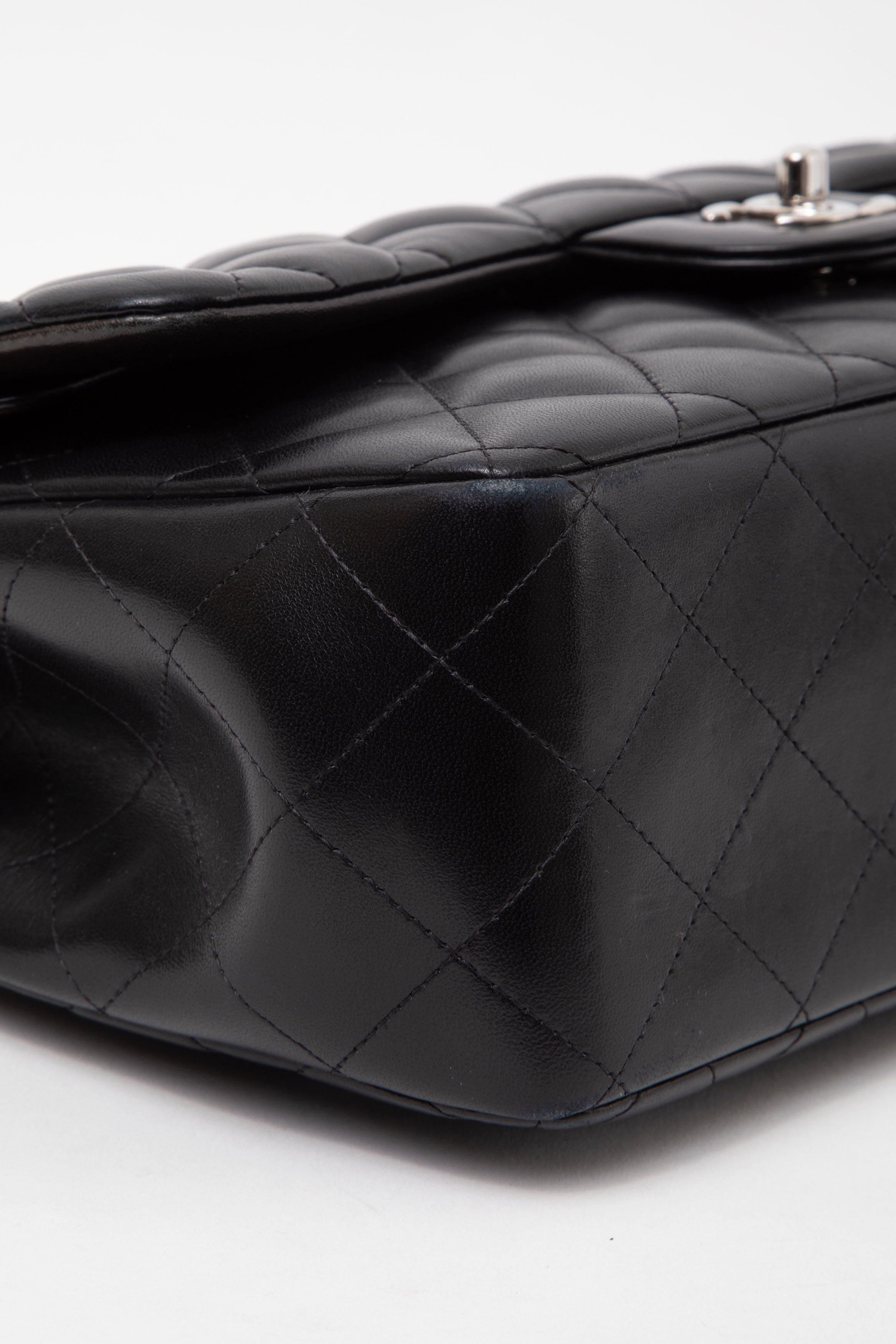 Pre-Owned Chanel 2014 Black Lambskin Classic Large Double Flap Bag