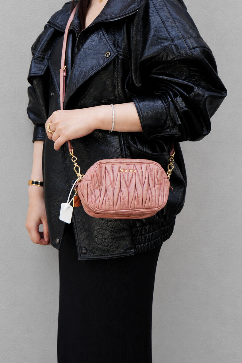 Miu Miu Pink Leather Matelasse Camera Crossbody Bag