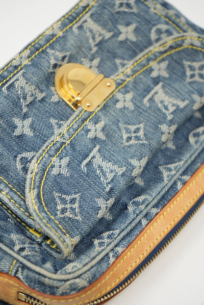 LOUIS VUITTON 2007 BUM BAG Shoulder Bag