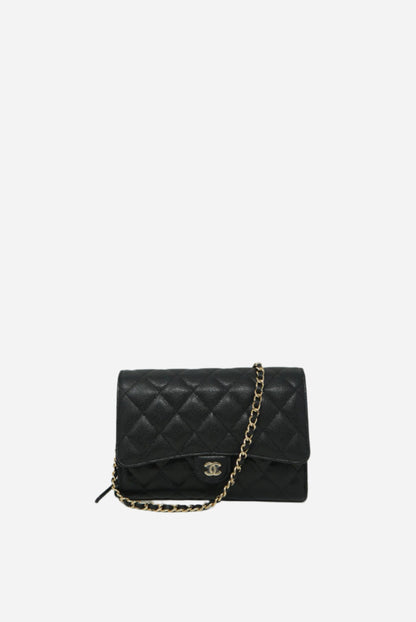 Pre-Owned Chanel 2024 Caviar Classic Clutch with Chain NWT