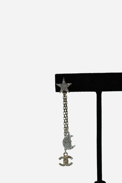 Pre-Owned Chanel 2017 Star CC Drop Earrings