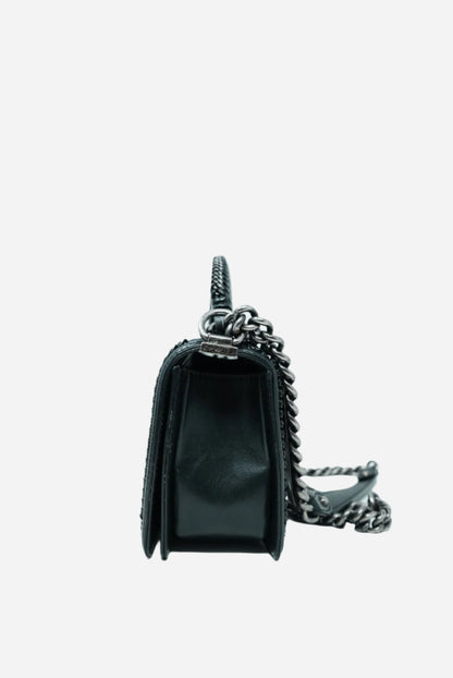 Pre-Owned Chanel Medium Boy Flap Bag with Handle
