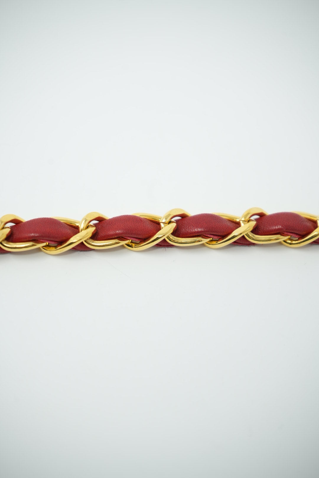 Pre-Owned CHANEL Medallion Gold Red Chain Belt Leather