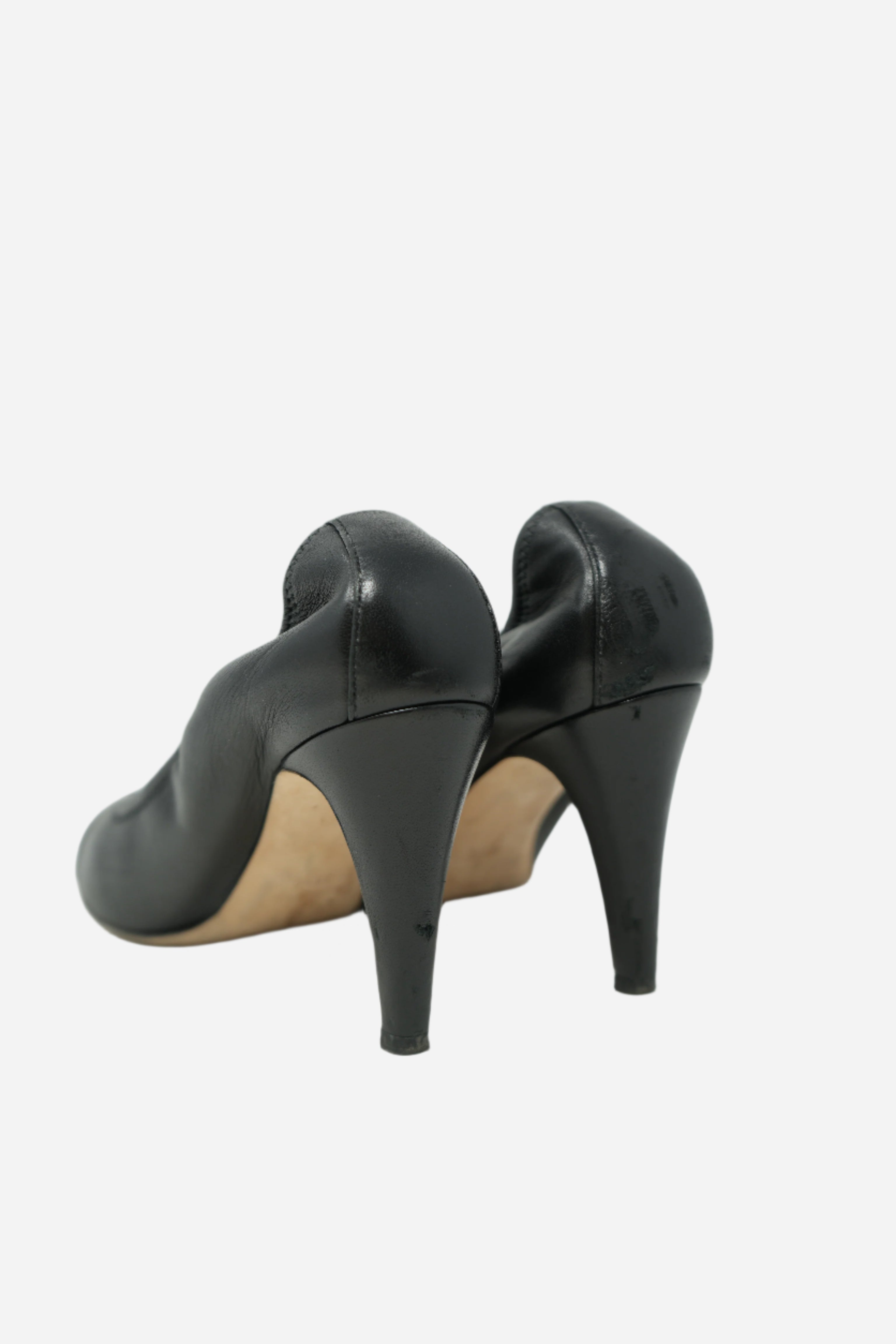Pre-Owned Chanel Black Pumps Size 38.5