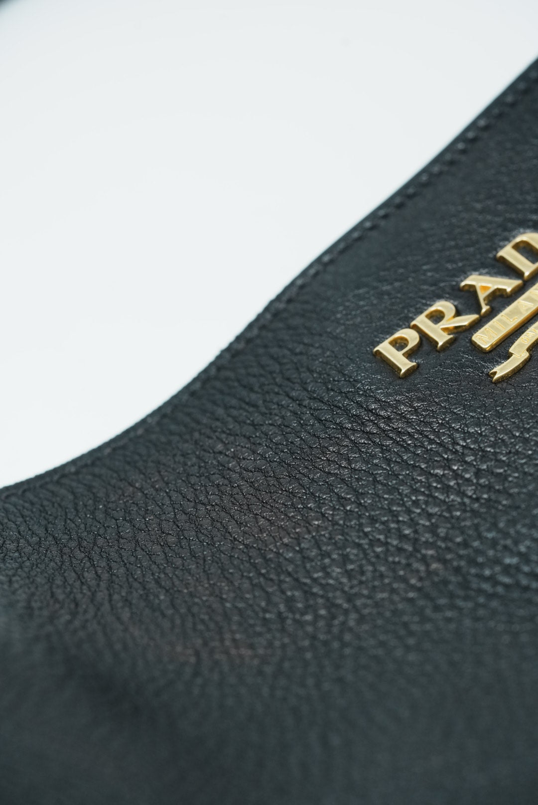 PRADA Vitello Daino Side Zip Pocket