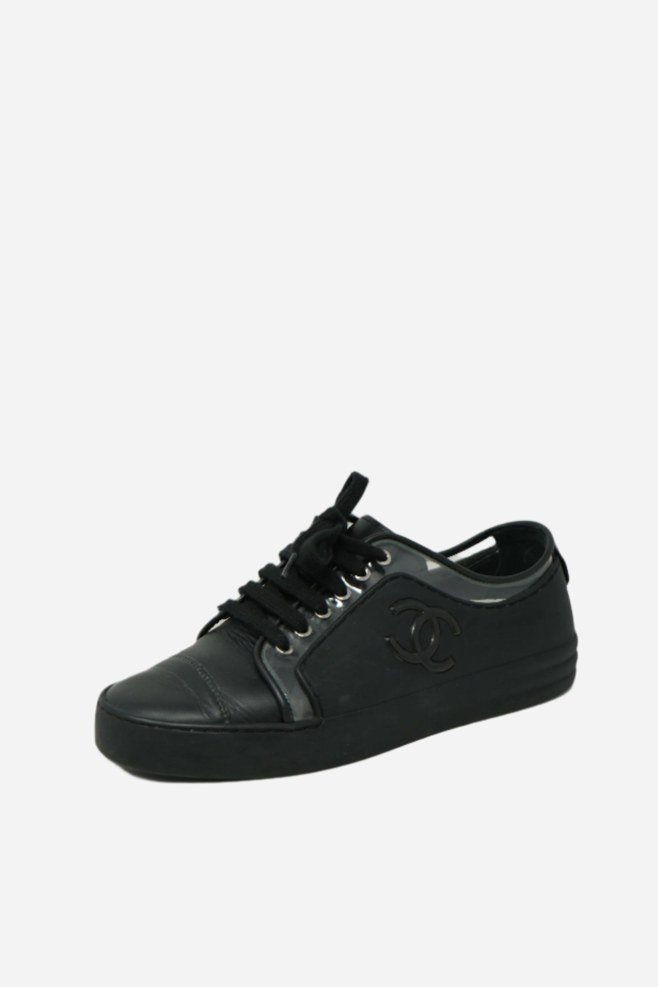 Pre-Owned Chanel Black Leather Sneakers Size 36