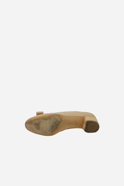Ferragamo Patent Vara Bow Pumps