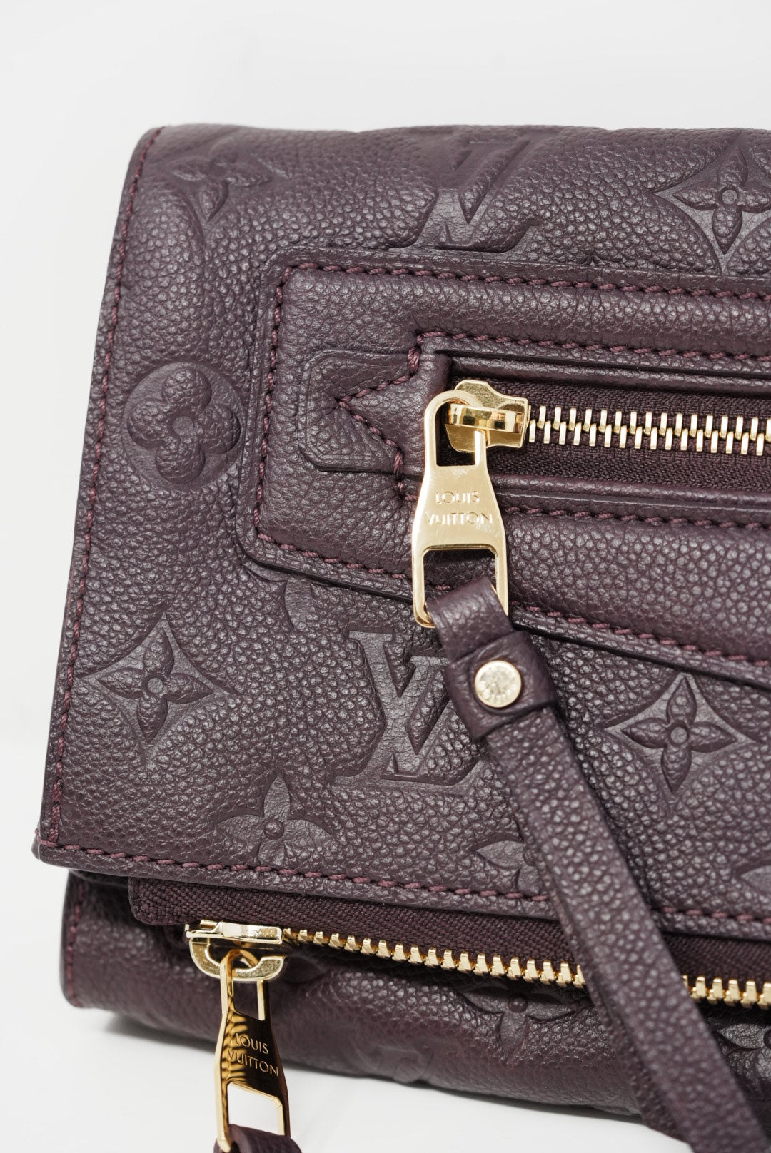 Louis Vuitton monogram empreinte petillante clutch