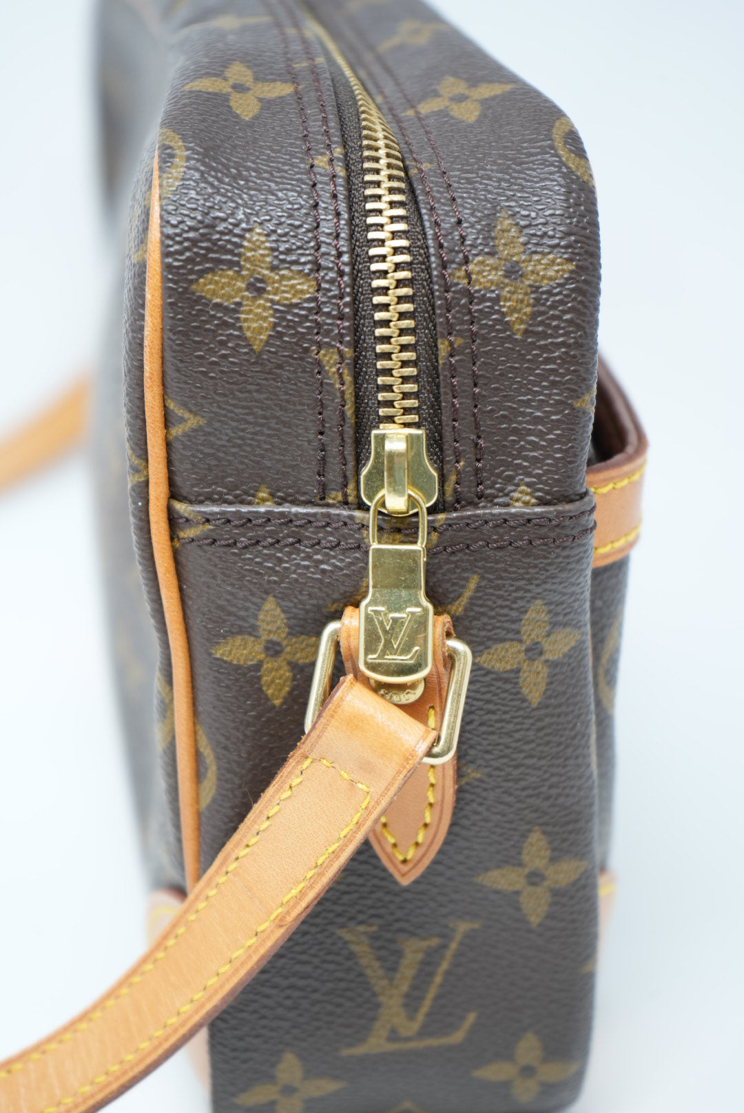 LOUIS VUITTON Nile Shoulder Bag