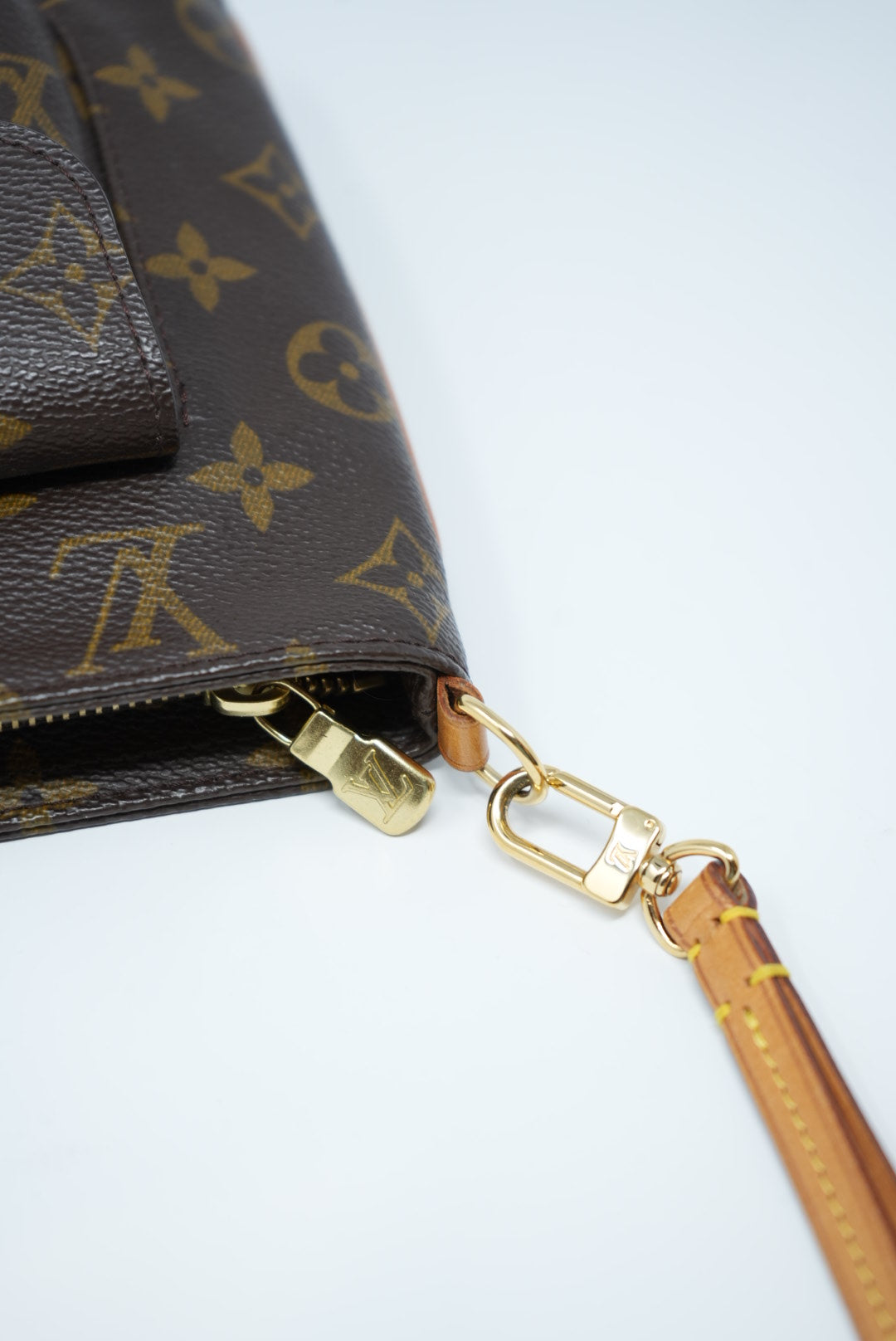 LOUIS VUITTON 2002 PARTITION CLUTCH MONOGRAM