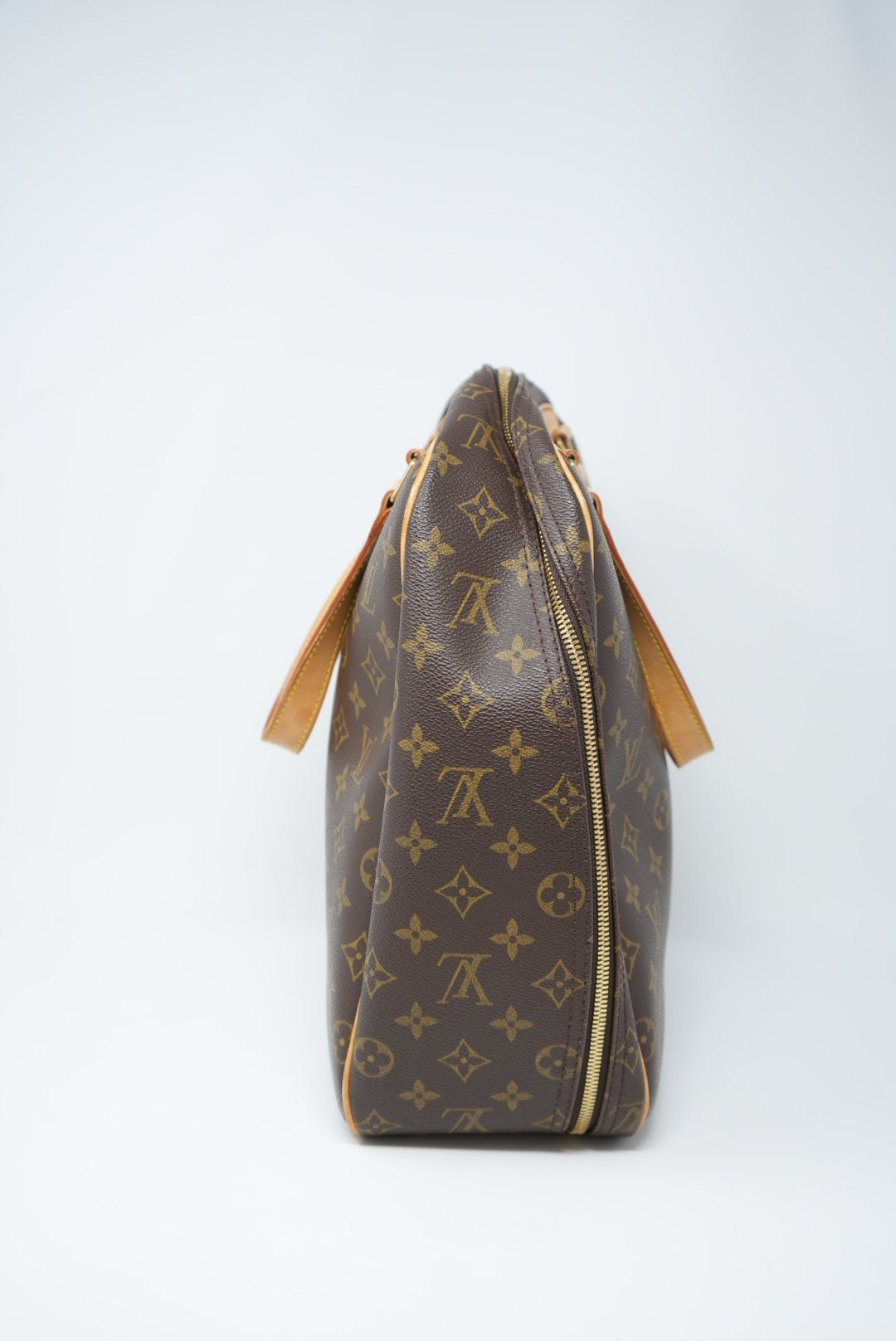LOUIS VUITTON 2002 EXCURSION MONOGRAM