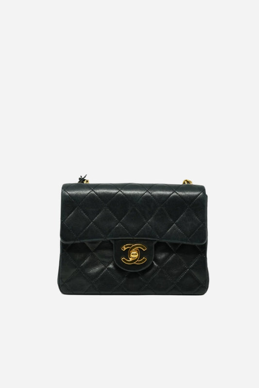 Pre-Owned Chanel 1989-1991 Mini Square Short Chain HandBag Black Lambskin