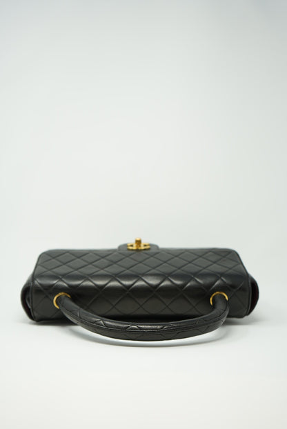 Pre-Owned Chanel Lambskin Quilted Top Handle Bag