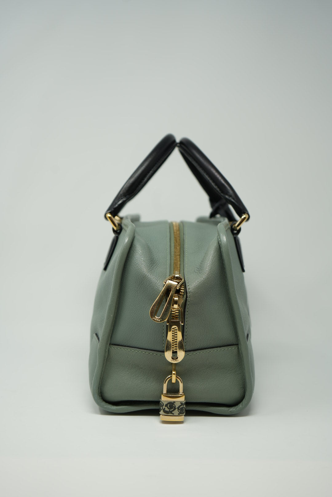 Loewe Vintage Amazona Hand Bag Blue