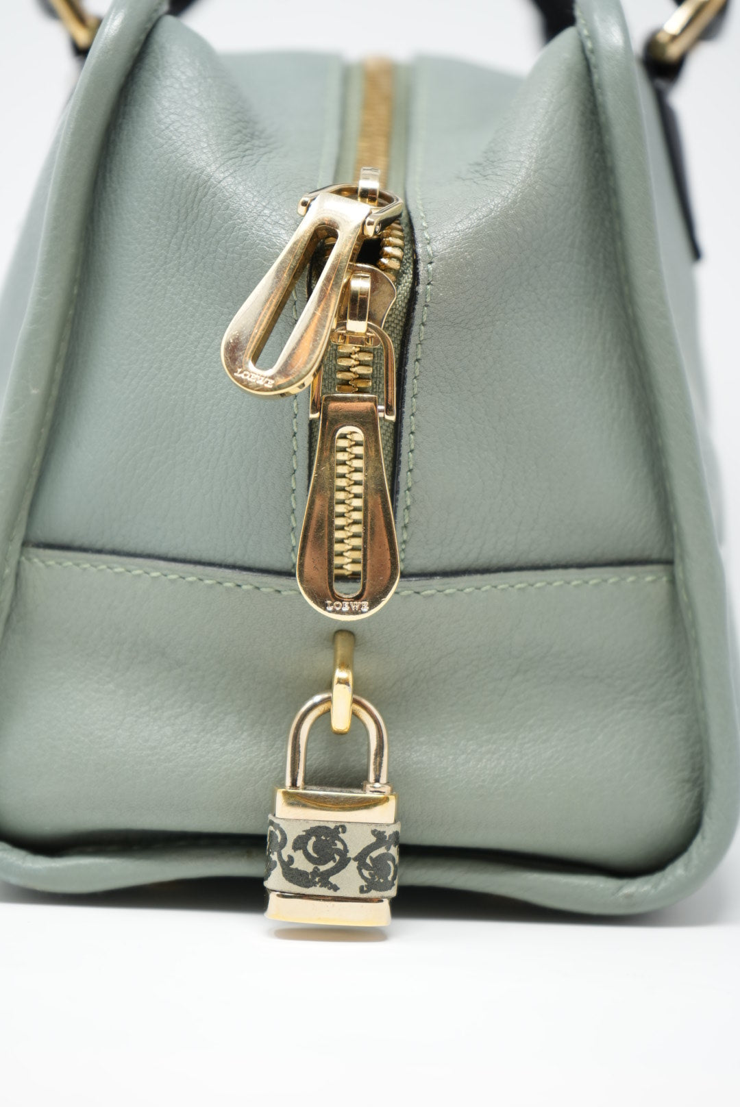 Loewe Vintage Amazona Hand Bag Blue