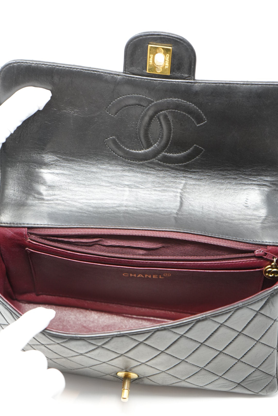 Pre-Owned Chanel Lambskin Quilted Top Handle Bag