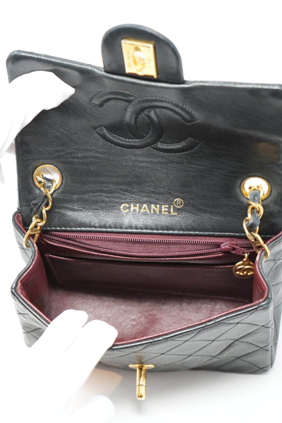 Pre-Owned Chanel 1989-1991 Mini Square Short Chain HandBag Black Lambskin