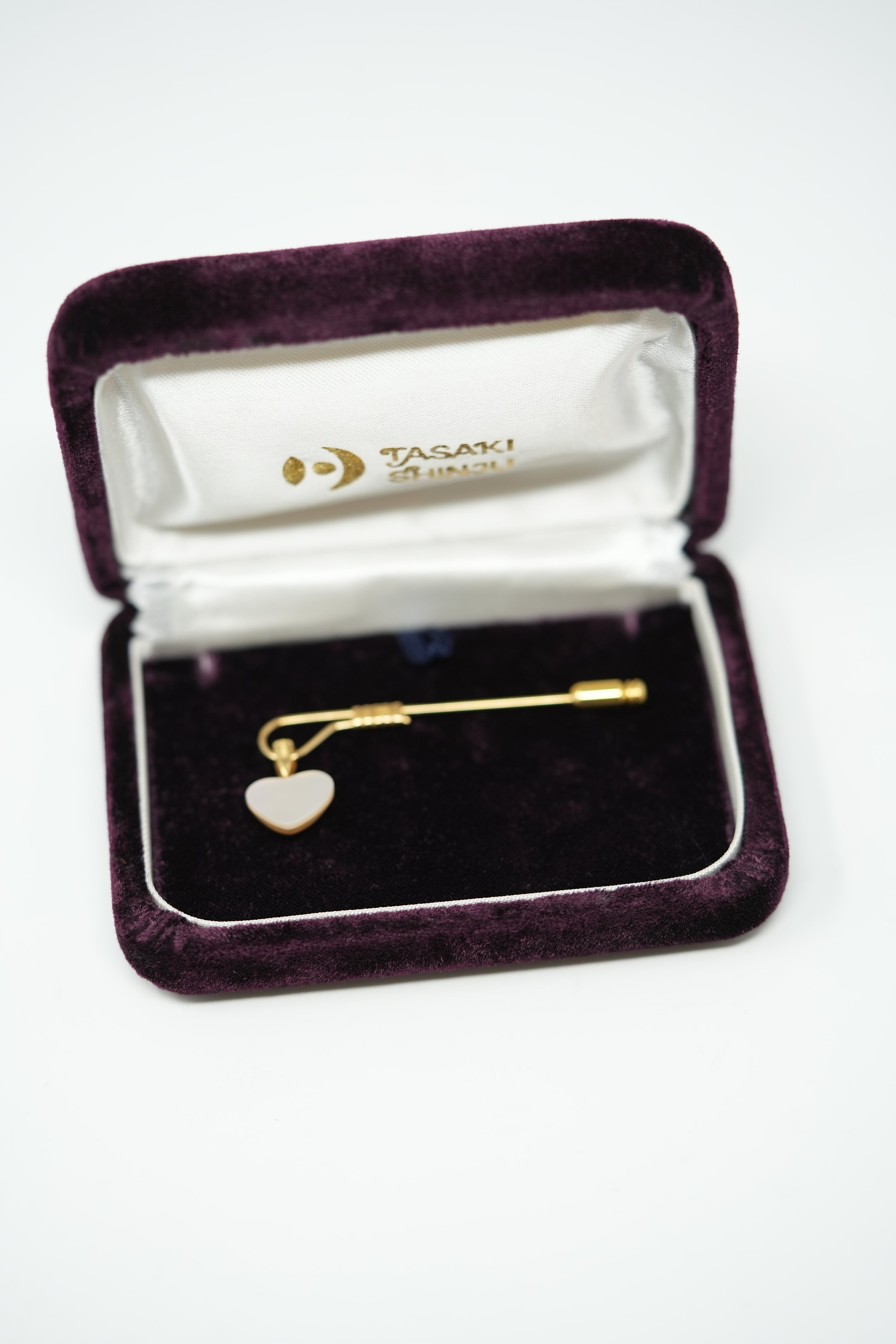 Tasaki Mabe Brooch 12.1mm