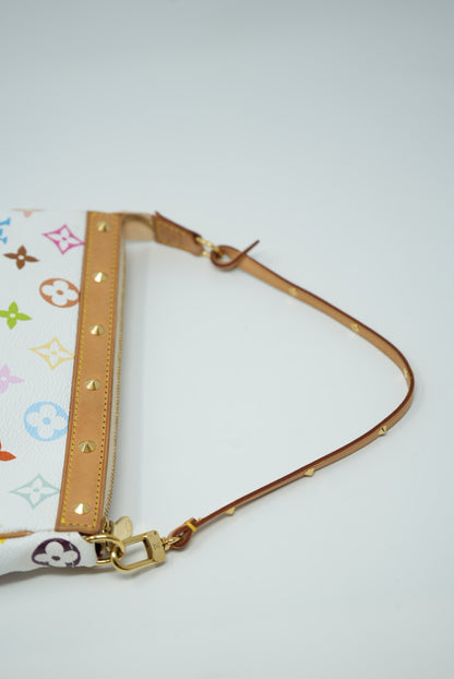 Louis Vuitton Pochette Accessoire