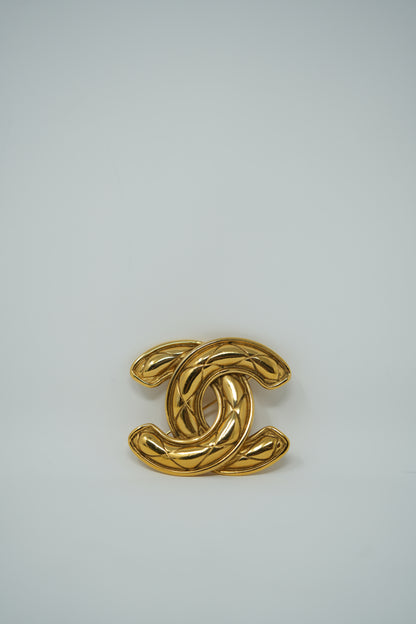 Pre-owned CHANEL 80's Quilted CC Brooch Large
