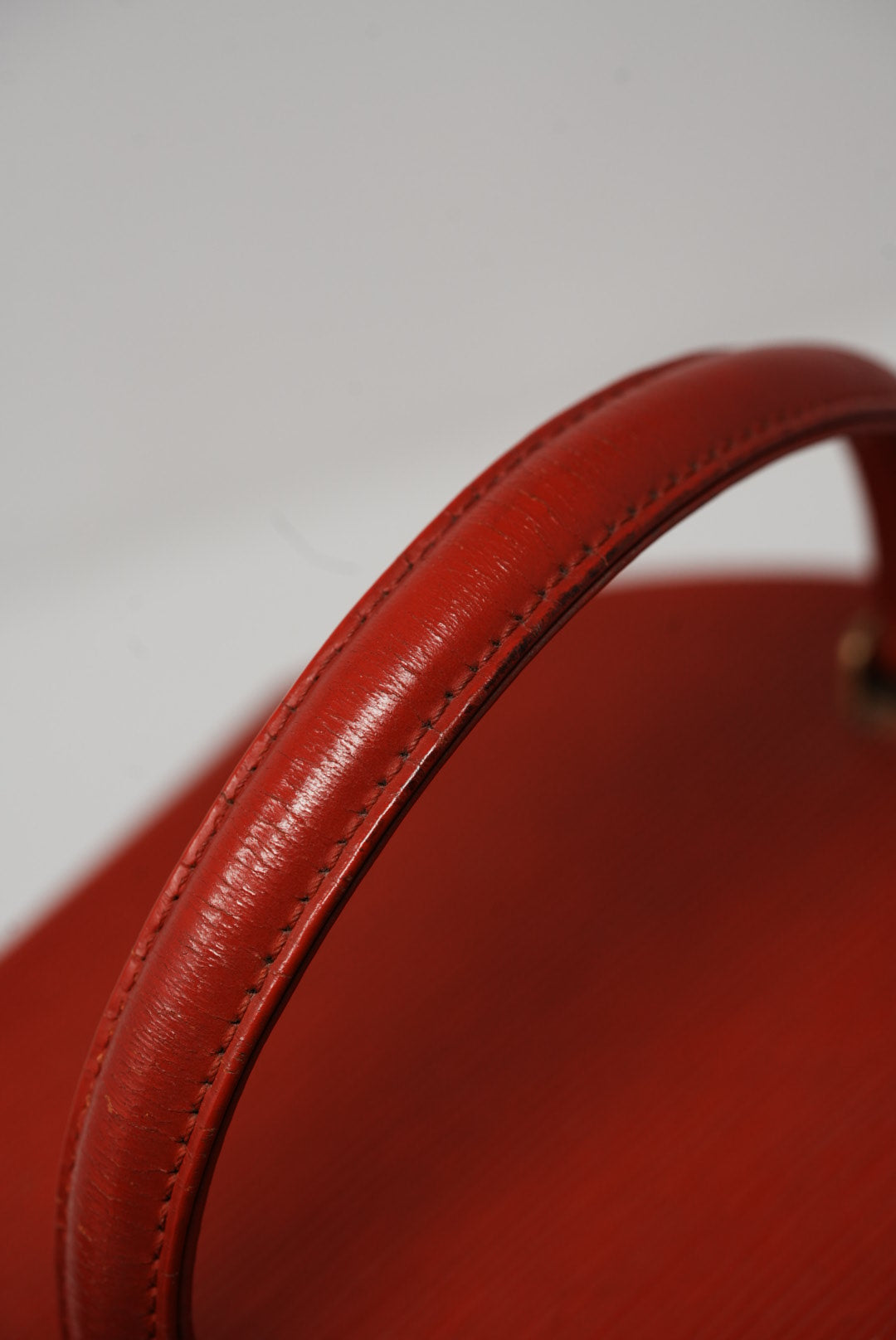 Louis Vuitton 1995 Cosmetic Bag EPI