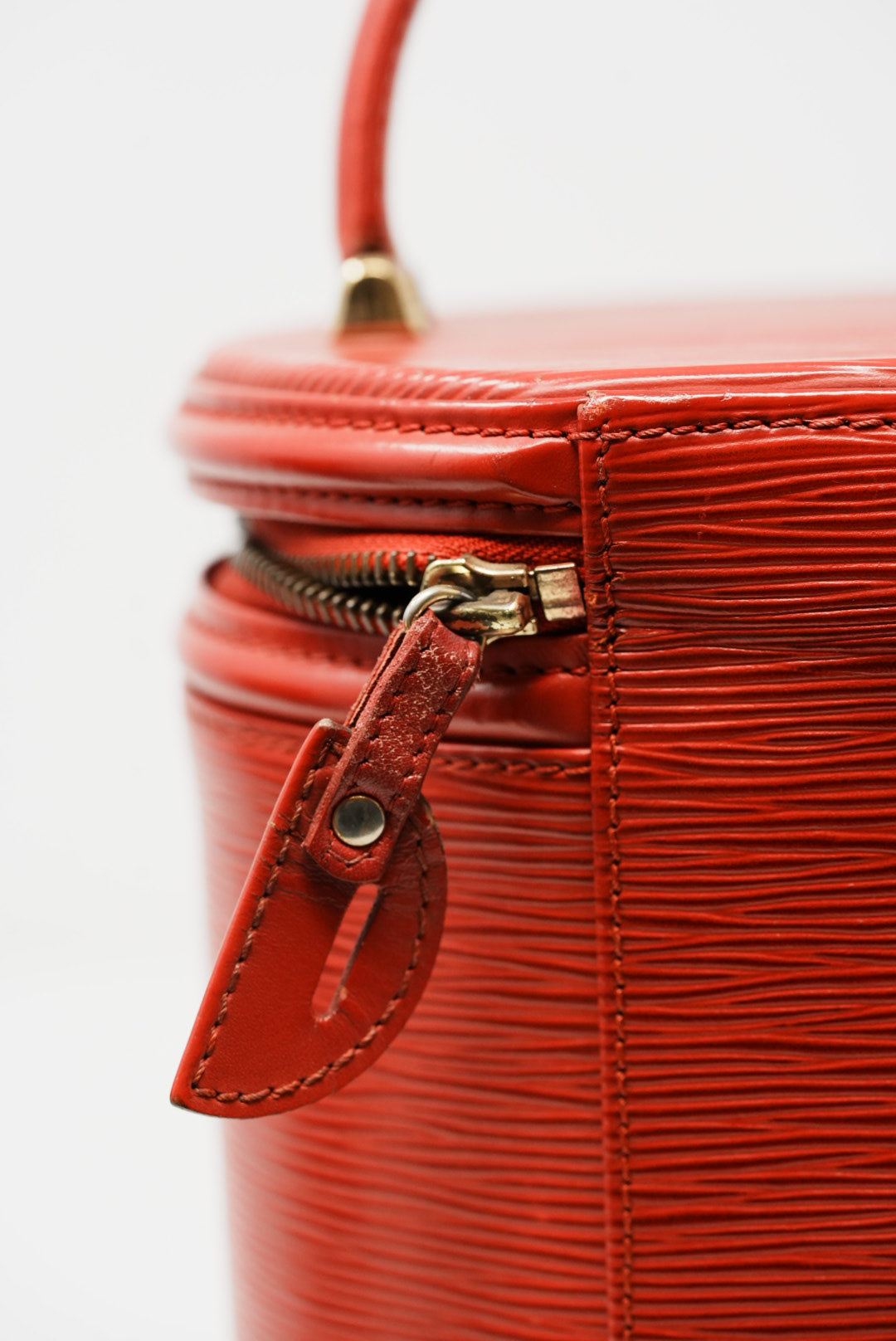 Louis Vuitton 1995 Cosmetic Bag EPI