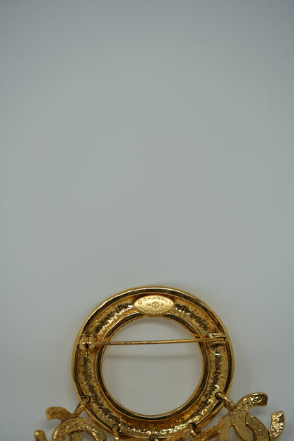 Pre-owned CHANEL 90's CC Charm Brooch Pin Gold