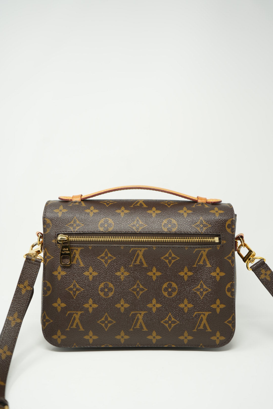 Louis Vuitton Pochette Metis