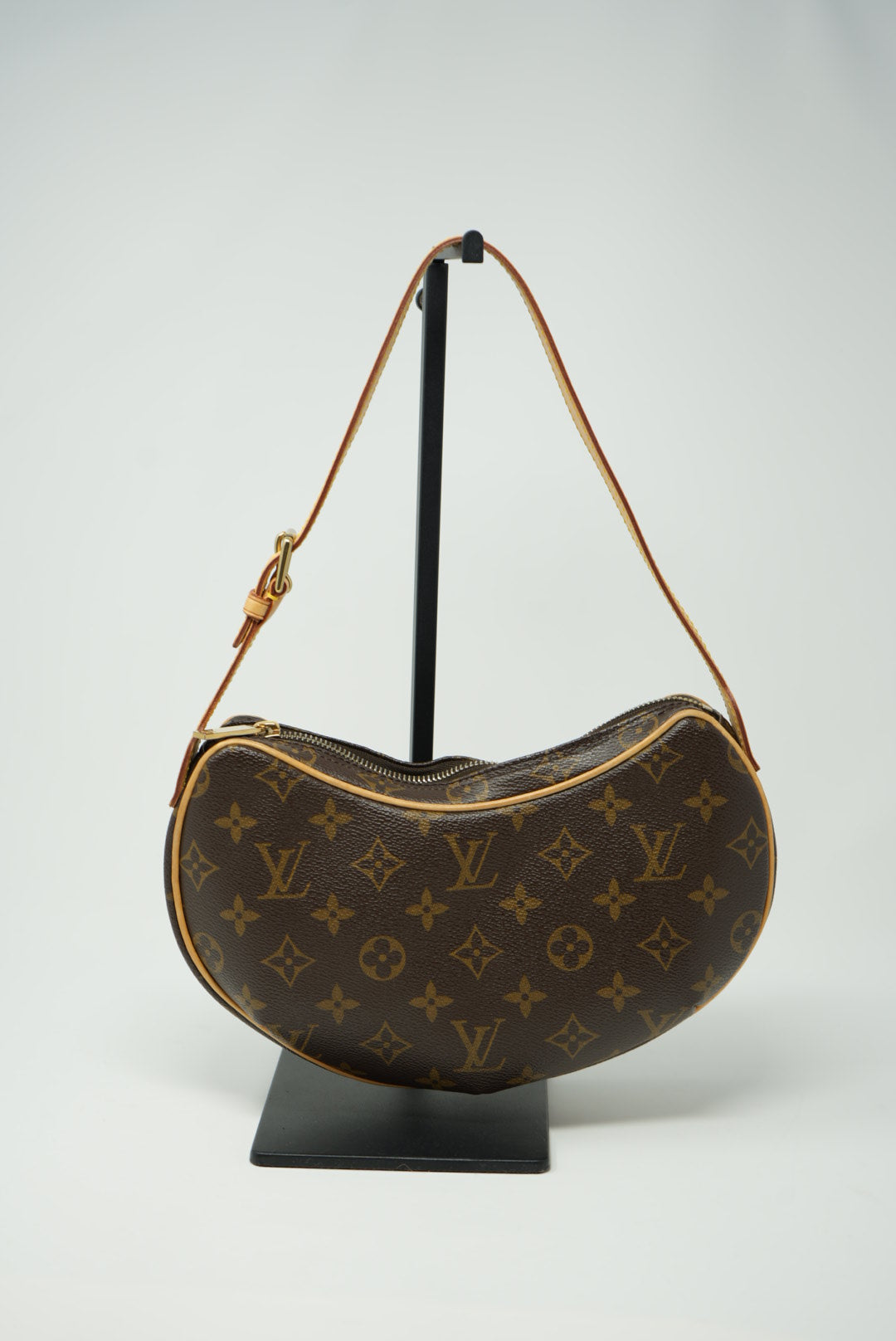 Louis Vuitton 2003 croissant Small Monogram