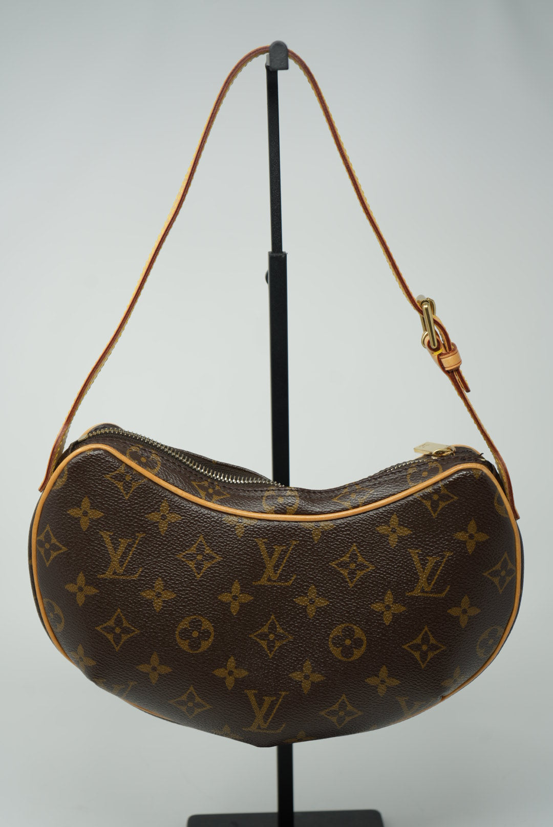 Louis Vuitton 2003 croissant Small Monogram