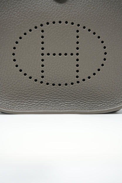 Hermes 2019 Evelyne Mini Gris Etain TC Leather