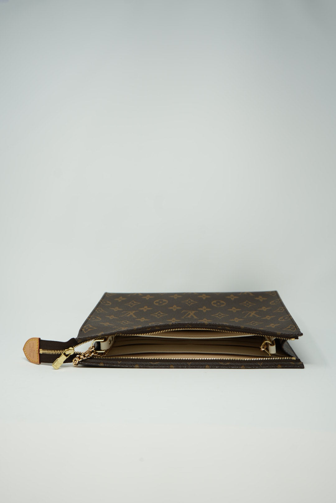 Louis Vuitton Monogram Pouch Large